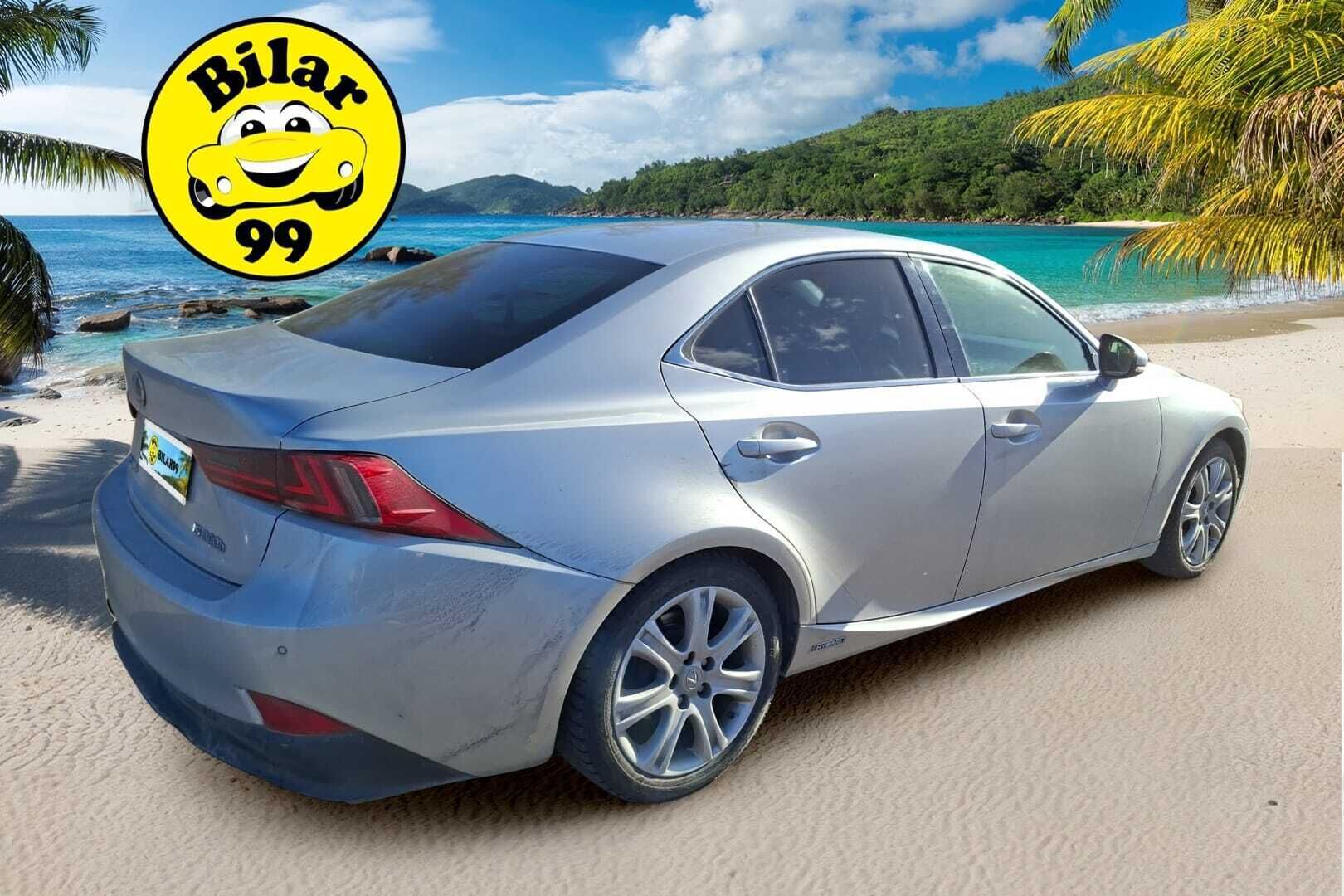 Lexus IS 2014 300h Premier ** ACC / Webasto / Mark&Levinson / Ilmastoidut muistinahat / KeylessGo - Suomi-auto / Hyvä huoltohistoria / Kahdet renkaat vanteilla / Juuri katsastettu