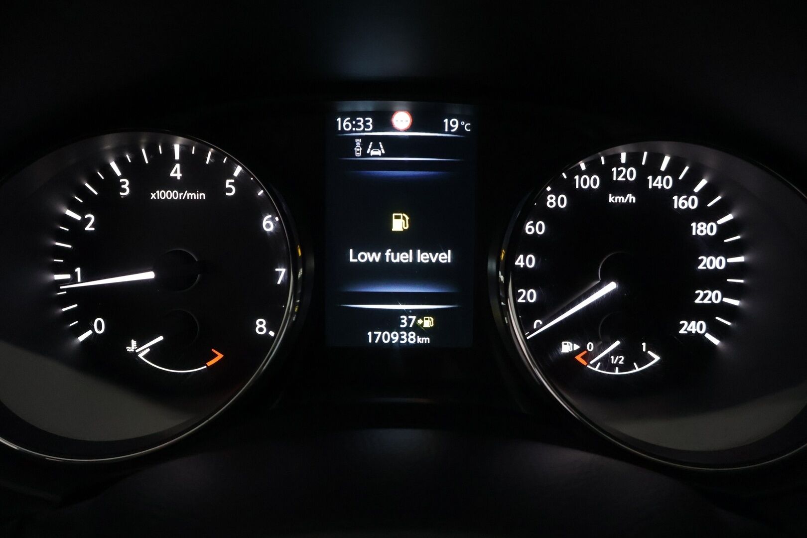 Nissan Qashqai 2014 DIG-T 115 Acenta 2WD 6M/T Safety Pack - Suomi-auto | Lohkolämmitin | P-Tutkat | Koukku | 2x Renkaat