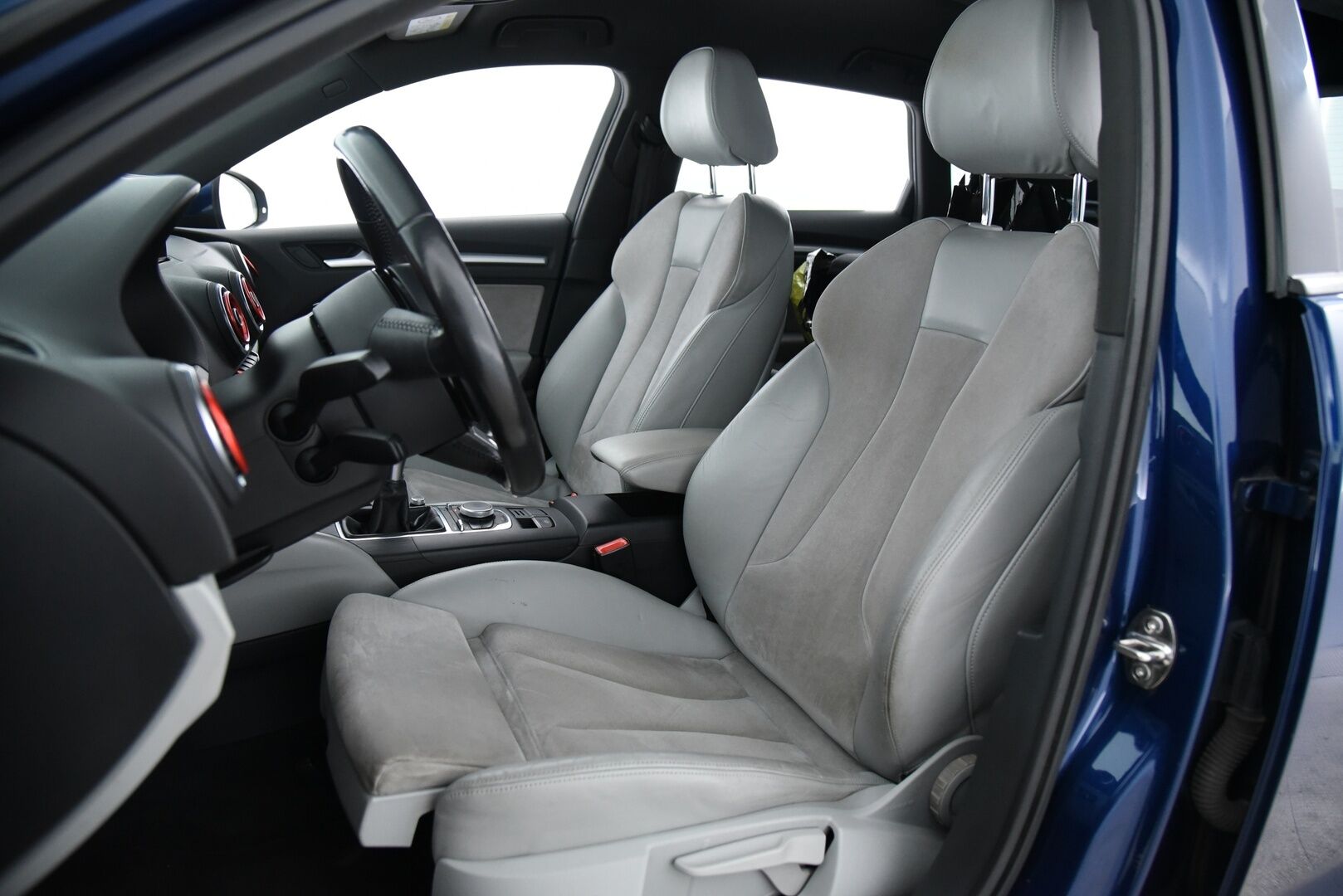 Audi A3 2014 Sportback Land of quattro Edition 2,0 TDI 110 kW quattro /  YritysOutlet - Myydään vain yrityksille - YritysOutlet - Myydään vain yrityksille