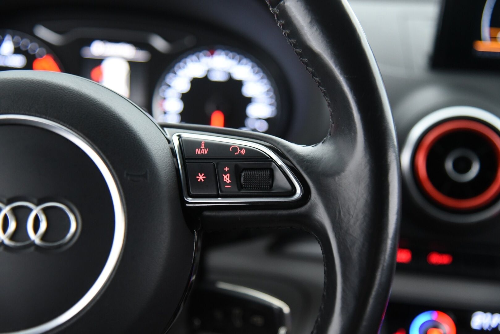 Audi A3 2014 Sportback Land of quattro Edition 2,0 TDI 110 kW quattro /  YritysOutlet - Myydään vain yrityksille - YritysOutlet - Myydään vain yrityksille