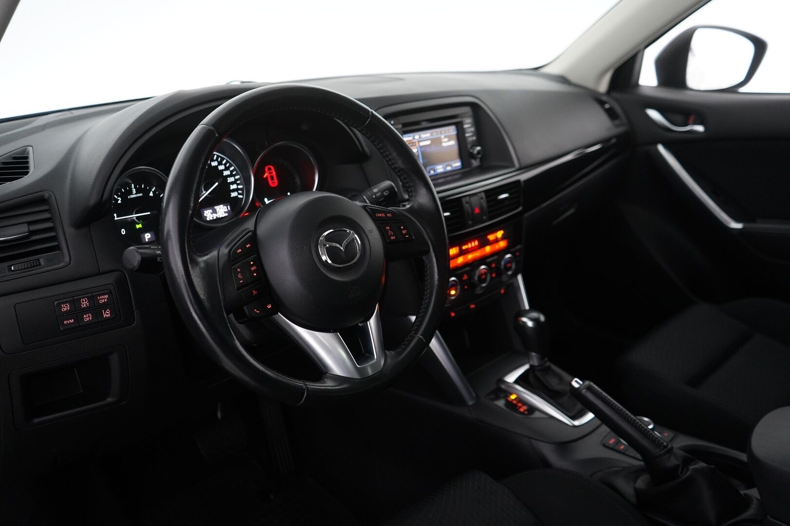 Mazda CX-5 2014 2,2 SKYACTIV-D Touring 6AT 5ov Q24 *Webasto / Tutkat / Koukku / Vakionopeudensäädin* - KATSO KAMPANJAHINTA! / Suomi-auto / Kahdet Oem vanteet / Juuri huollettu / Juuri katsastettu