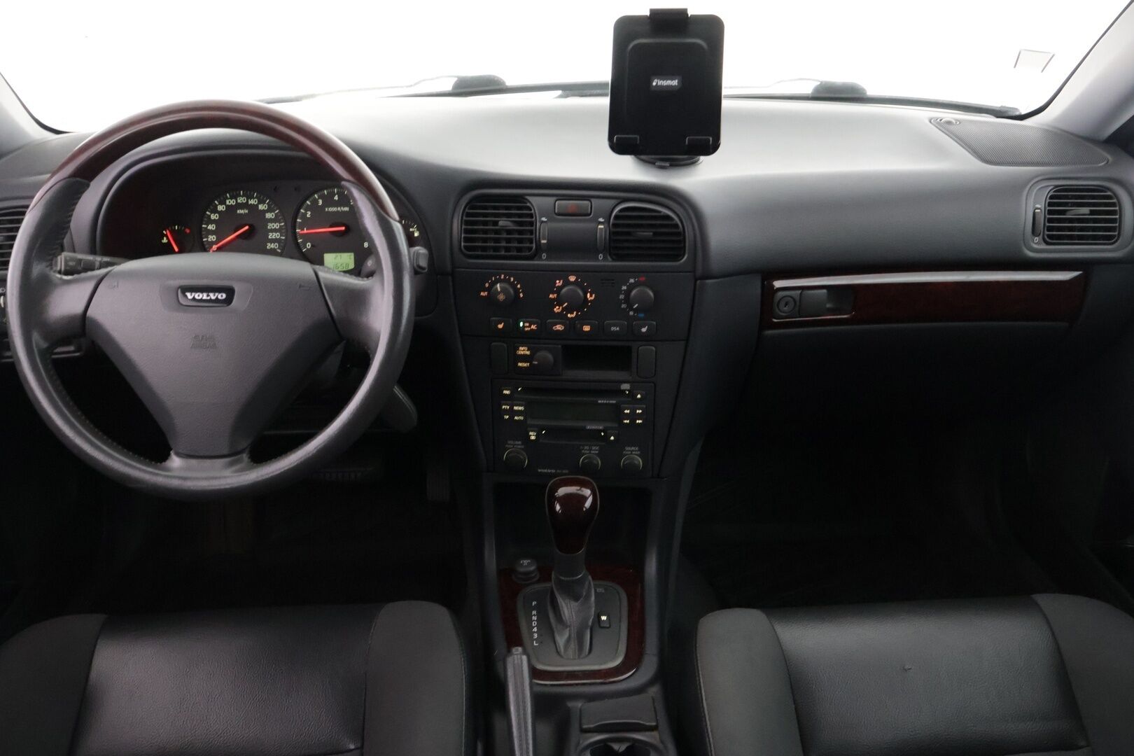Volvo V40 2003 5D V40 WAGON 2.0 TURBO AUTOMATIC-VW2969/256 *Myydään huutokaupat.com* - Myydään huutokaupat.com! / Siisti 2.0 Turbo Volvo!