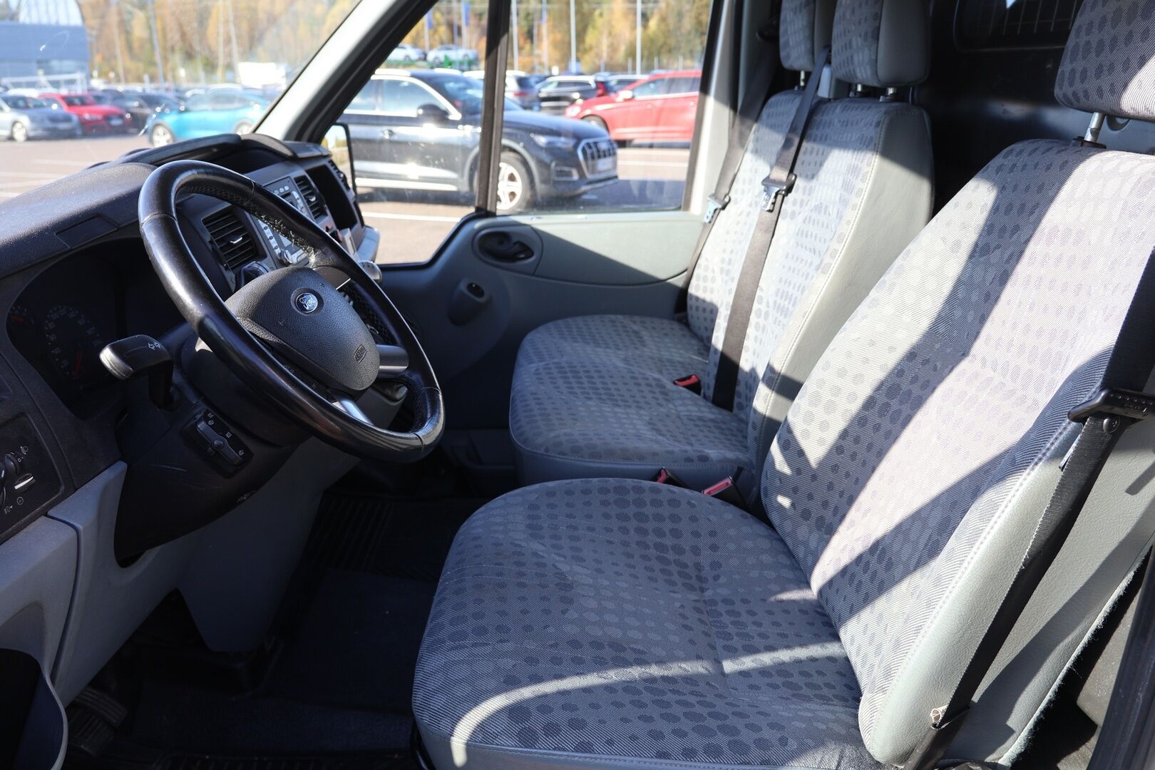 Ford Transit 2010 Transit Umpikorinen (BB) 5ov 2198cm3 - *Myydään huutokaupat.com*