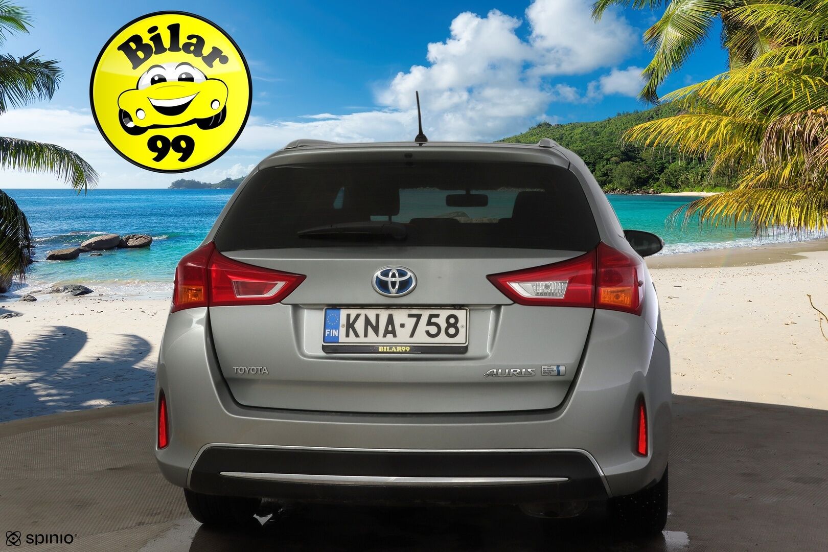 Toyota Auris 2014 Touring Sports 1,8 Hybrid Active * P-Kamera / Lohko+sisä / Vakionopeudensäädin / BT Audio * - Viimeisin huolto 2/26 180tkm! / Kahdet renkaat alumiinivanteilla! 