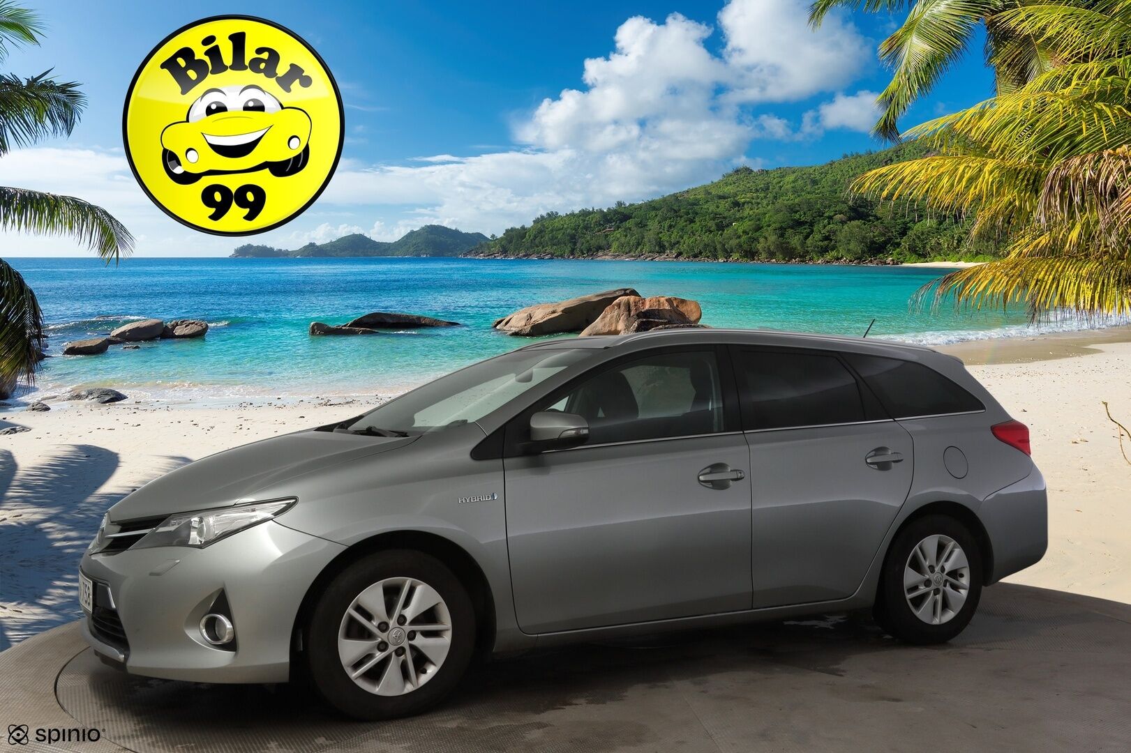 Toyota Auris 2014 Touring Sports 1,8 Hybrid Active * P-Kamera / Lohko+sisä / Vakionopeudensäädin / BT Audio * - Viimeisin huolto 2/26 180tkm! / Kahdet renkaat alumiinivanteilla! 