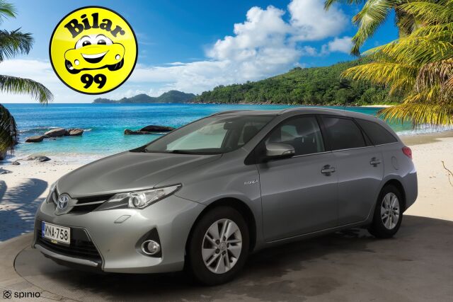 Toyota Auris 2014