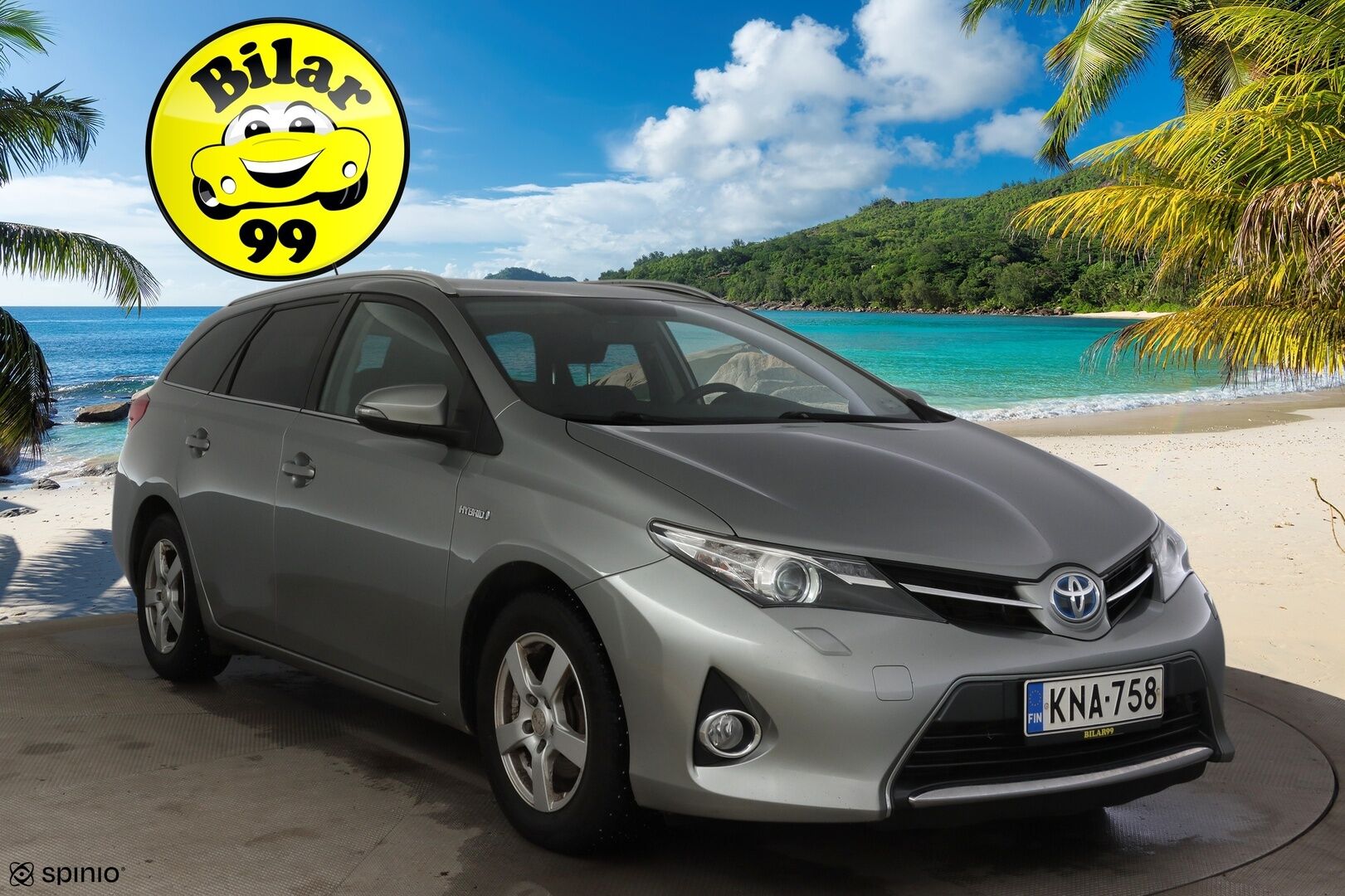 Toyota Auris 2014 Touring Sports 1,8 Hybrid Active * P-Kamera / Lohko+sisä / Vakionopeudensäädin / BT Audio * - Viimeisin huolto 2/26 180tkm! / Kahdet renkaat alumiinivanteilla! 