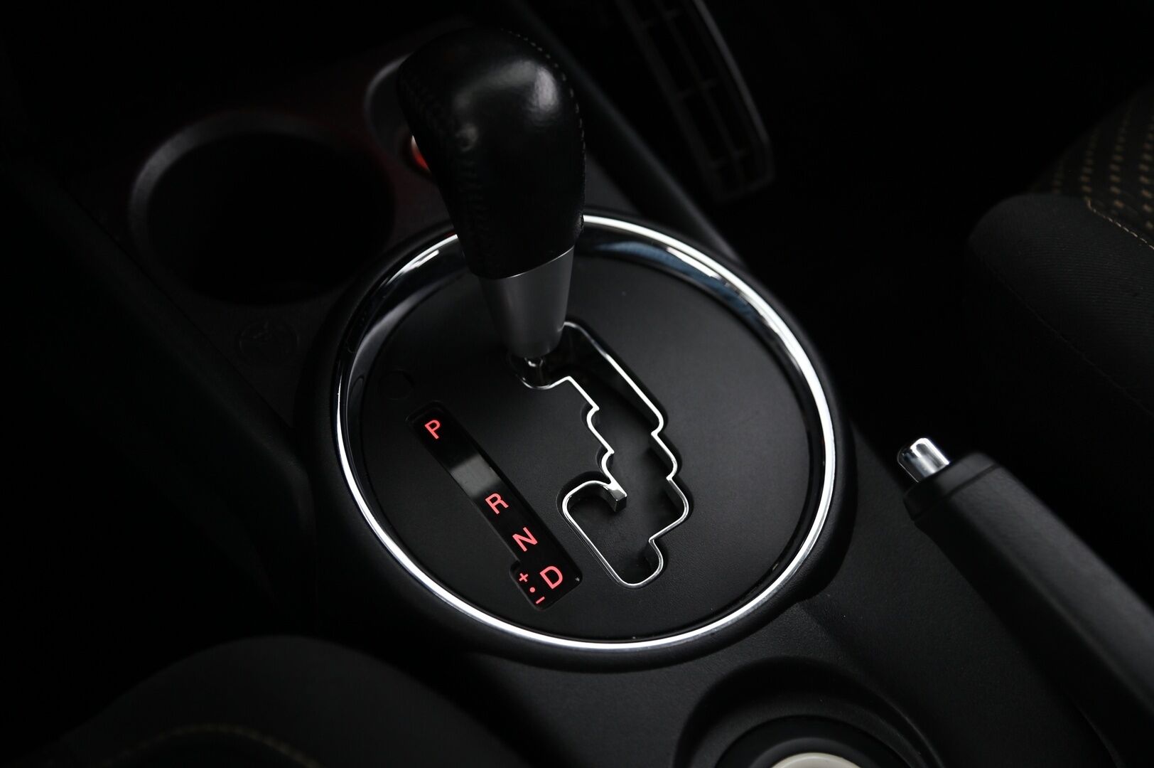 Mitsubishi ASX 2015 2,2 DI-D Cleartec Invite 4WD 6AT *Suomi-Auto / Vetokoukku / Lohko+pistoke / Rattivaihteet* - *Juuri saapunut! / Vakkari /P-tutka takana*