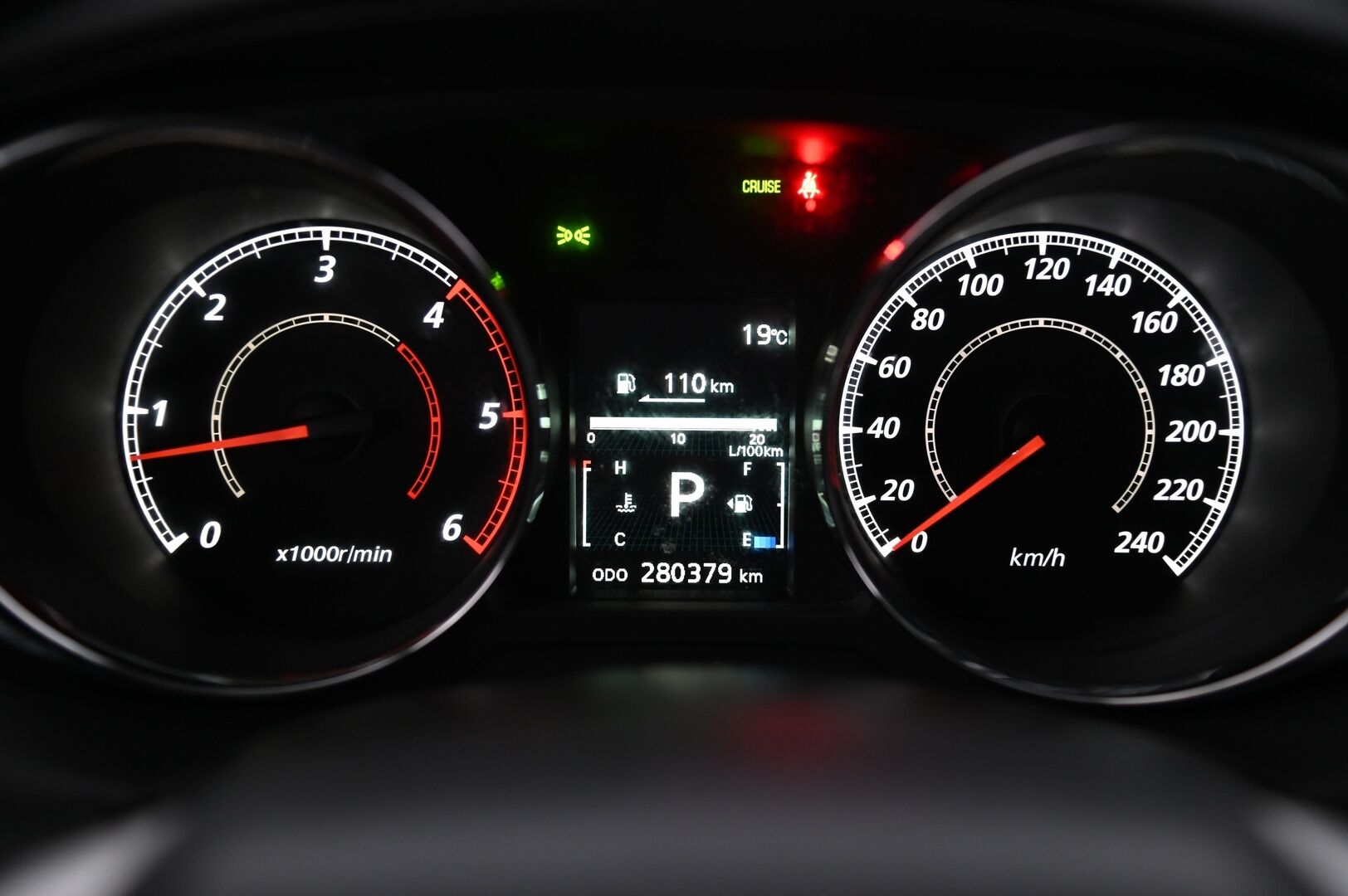 Mitsubishi ASX 2015 2,2 DI-D Cleartec Invite 4WD 6AT *Suomi-Auto / Vetokoukku / Lohko+pistoke / Rattivaihteet* - *Juuri saapunut! / Vakkari /P-tutka takana*