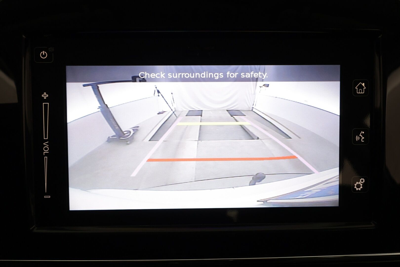 Suzuki Vitara 2016 1,4 BOOSTERJET 4WD S 6MT * ACC / P.kamera / LED / Navi / Lohko+Sisä / Koukku / Keyless / Puolinahat * - Suomi-auto / Kahdet renkaat aluvanteilla 