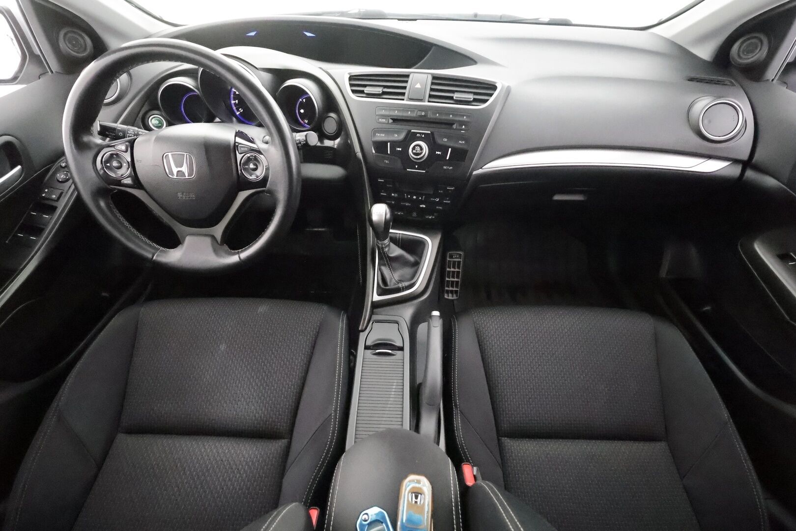 Honda Civic 2016 Tourer 1,8i Joy Edition - | Vakkari | Lohko | Koukku | P.Kamera | Digimittaristo | Bluetooth | Suomi-auto | Kahdet Renkaat |
