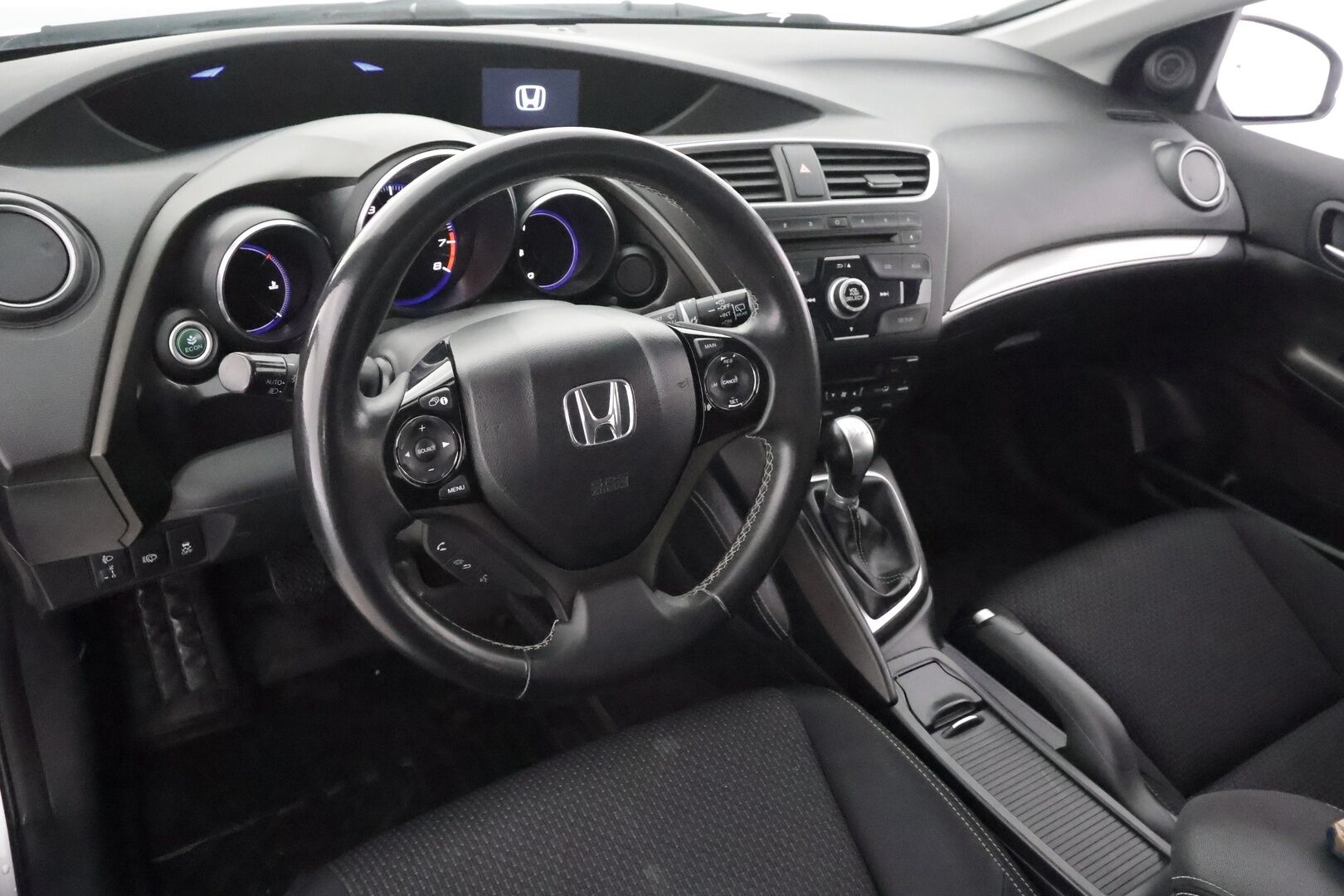 Honda Civic 2016 Tourer 1,8i Joy Edition - | Vakkari | Lohko | Koukku | P.Kamera | Digimittaristo | Bluetooth | Suomi-auto | Kahdet Renkaat |