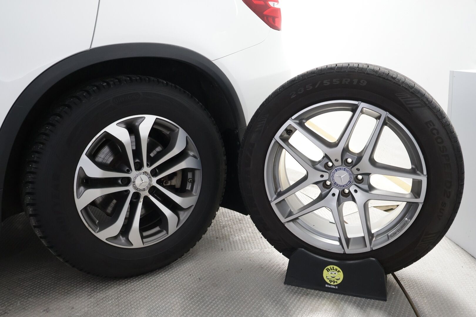 Mercedes-Benz GLC 2016 250 d 4Matic A Premium Business * Suomiauto / Burmester / Vetokoukku / Peruutuskamera / ILS LED / Lohko & Sisäpistoke! - Pienet kilometrit / Siisti / Juuri tullut Tampereelle!