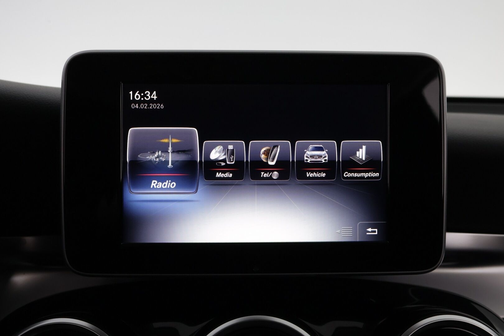 Mercedes-Benz GLC 2016 250 d 4Matic A Premium Business * Suomiauto / Burmester / Vetokoukku / Peruutuskamera / ILS LED / Lohko & Sisäpistoke! - Pienet kilometrit / Siisti / Juuri tullut Tampereelle! - HULLUT AVAJAISHULINAT KORKOTARJOUS 3,29 %