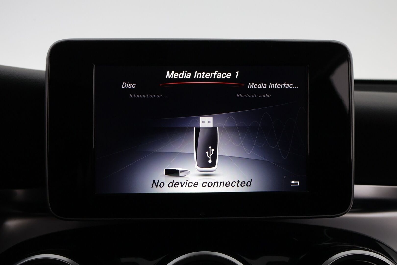 Mercedes-Benz GLC 2016 250 d 4Matic A Premium Business * Suomiauto / Burmester / Vetokoukku / Peruutuskamera / ILS LED / Lohko & Sisäpistoke! - Pienet kilometrit / Siisti / Juuri tullut Tampereelle! - HULLUT AVAJAISHULINAT KORKOTARJOUS 3,29 %