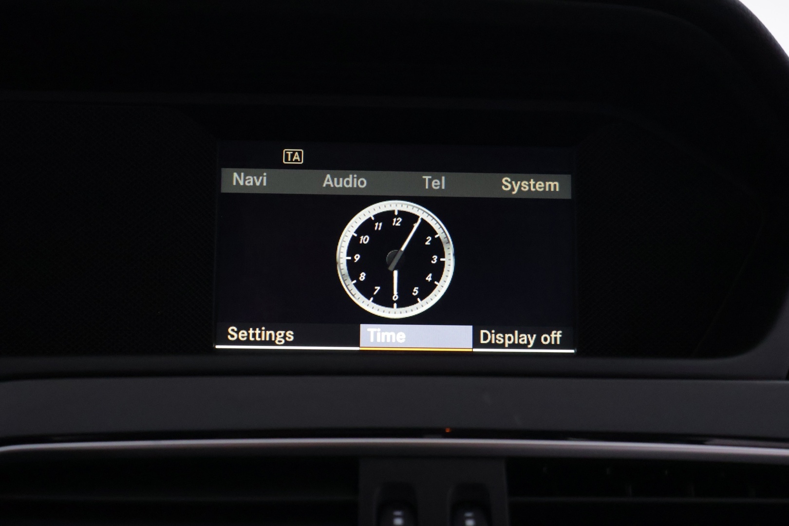 Mercedes-Benz C 2012 220 cdi Premium Business */ Ortopedi-istuimet / Kattoluukku / Vakkari / Lohko / Koukku / 2x renkaat /* - Särmä historia / Juuri leimattu / Ilmainen kotiintoimitus