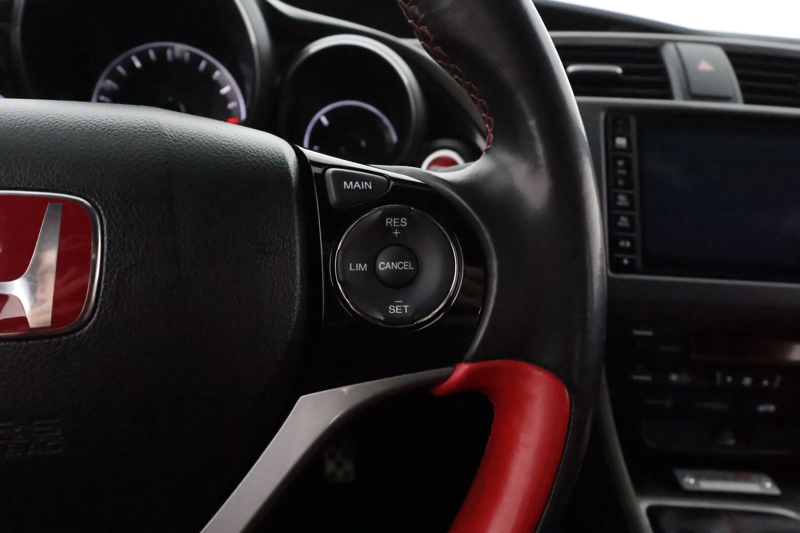Honda Civic 2016 5D 2,0 Type-R GT ** P.Kamera / Kaistavahti / Navi /  Vakkari / AC / Sporttipenkit / KeylessGO / Lohkolämmitin ** - Suomi-auto / 2x Renkaat