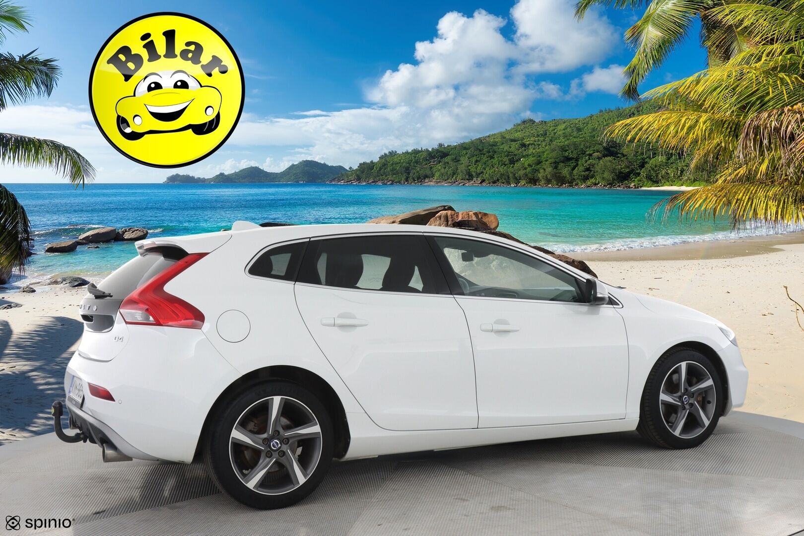 Volvo V40 2016 D4 Business R-Design aut - Ei Adblue järjestelmää | Vakkari | R-Design | Bluetooth | Star&Stop järjestelmä | Autom. Ilmastointi | Vetokoukku | 2x vanteet | Digimittaristo | Navi - KORKO VAIN 3,99 %