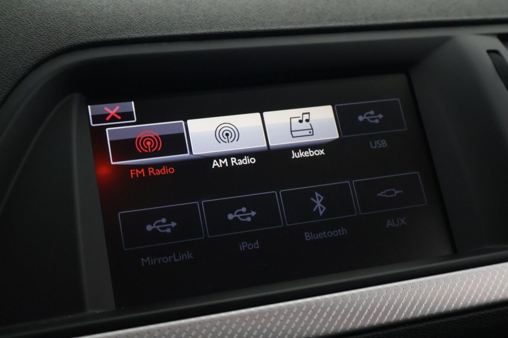 Citroen C5 2016 BlueHDi 180 Exclusive Tourer Automaatti myydään Huutokaupat.com - Hierova penkki | Muistipenkki | CarPlay | Kamera | Koukku | Xenon | Navi | P.tutkat | Puolinahkat | Lohkolämmitin| Hihna vaihdettu 2025