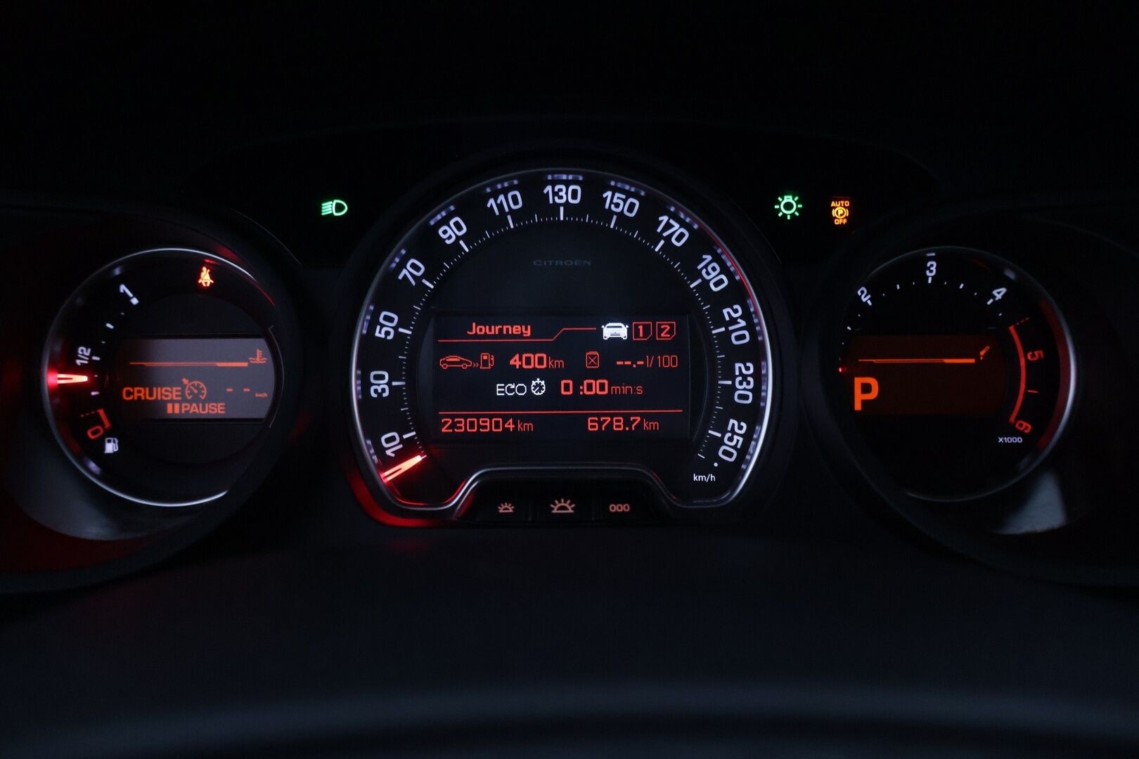 Citroen C5 2016 BlueHDi 180 Exclusive Tourer Automaatti myydään Huutokaupat.com - Hierova penkki | Muistipenkki | CarPlay | Kamera | Koukku | Xenon | Navi | P.tutkat | Puolinahkat | Lohkolämmitin| Hihna vaihdettu 2025