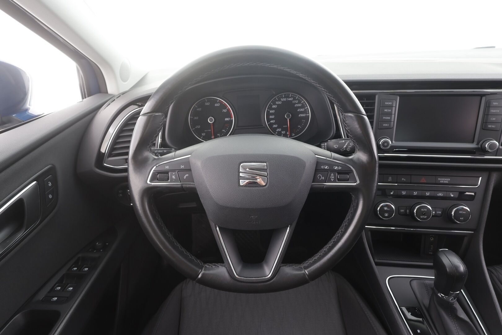Seat Leon 2016 1,4 TSI 150 ACT Style DSG - | Vakkari | Webasto | Koukku | P.tutkat | LED | Navi | Apple&Android | Suomi-auto | Kahdet Renkaat |