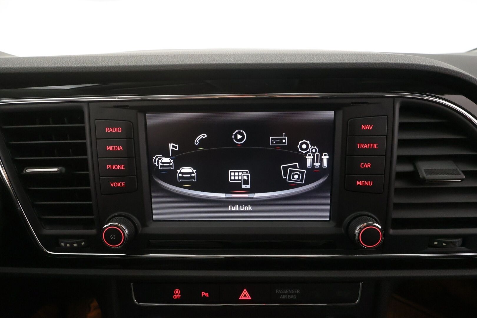 Seat Leon 2016 1,4 TSI 150 ACT Style DSG - | Vakkari | Webasto | Koukku | P.tutkat | LED | Navi | Apple&Android | Suomi-auto | Kahdet Renkaat |