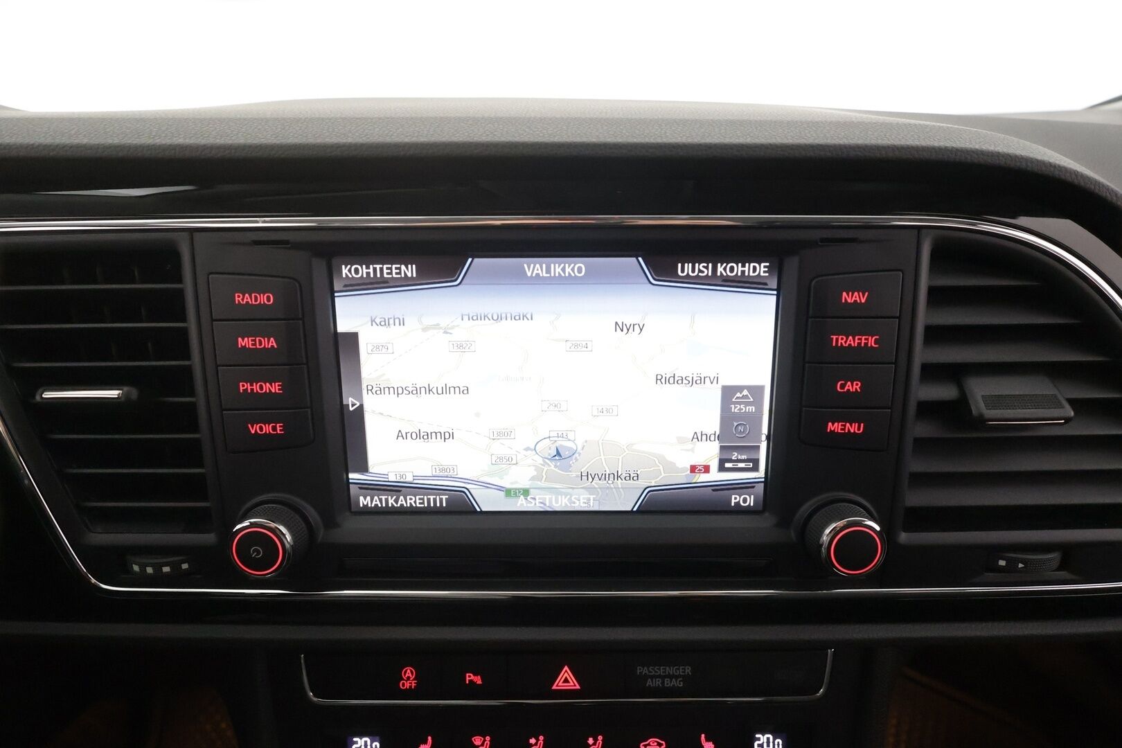 Seat Leon 2016 1,4 TSI 150 ACT Style DSG - | Vakkari | Webasto | Koukku | P.tutkat | LED | Navi | Apple&Android | Suomi-auto | Kahdet Renkaat |