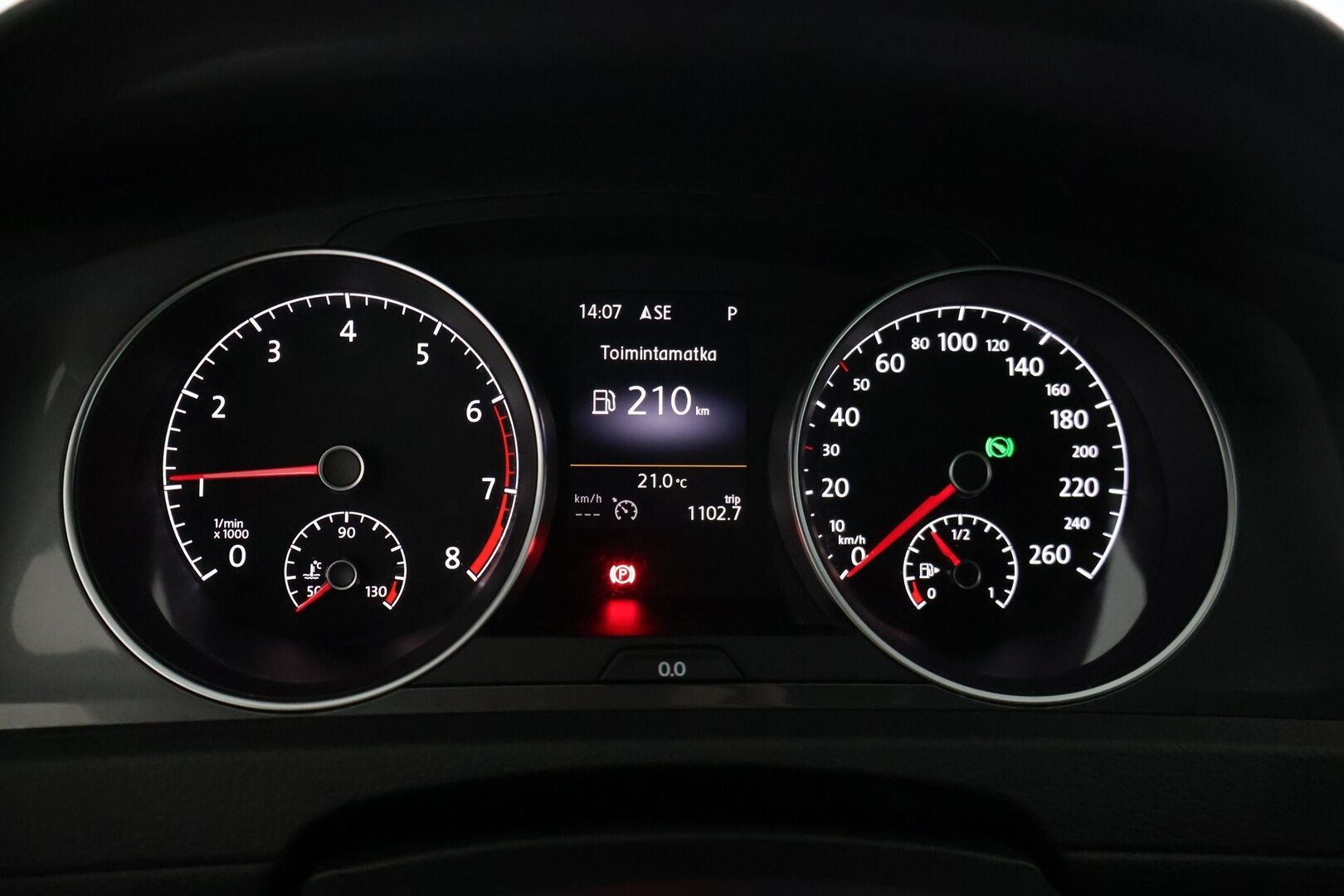 Volkswagen Golf 2016 Variant Alltrack 1,8 TSI 180 hv 4MOTION DSG Winter Edition - | Webasto | Adapt.vakkari | Puolinahkapenkit | Hieronta | Musta sisäkatto | Apple & Android | Navi |