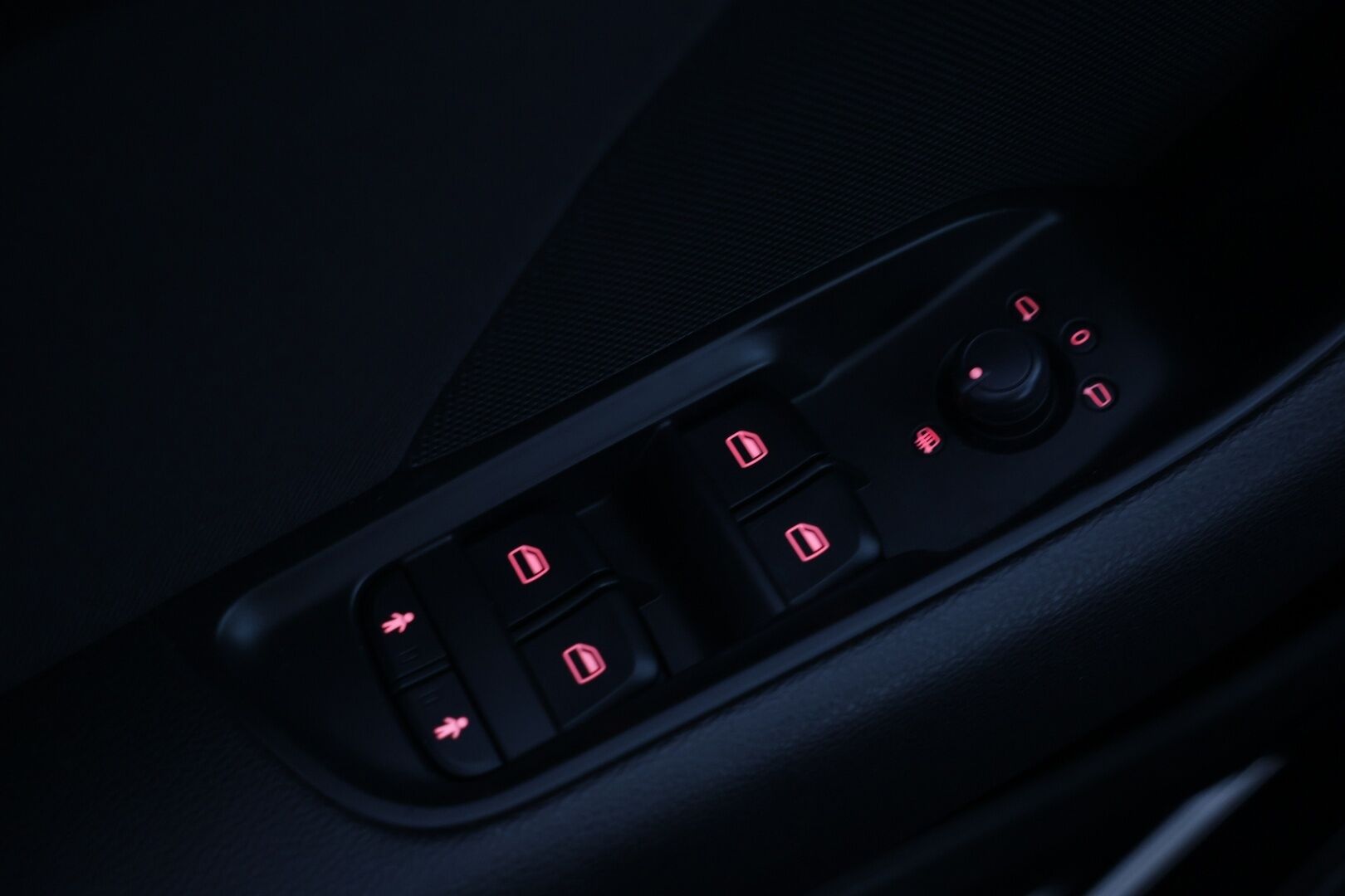 Audi A3 2016 Sportback Business 1,4 TFSI 92 kW S tronic / Bluetooth / 2x renkaat ja vanteet / - HULLUT AVAJAISHULINAT KORKOTARJOUS 3,29 %