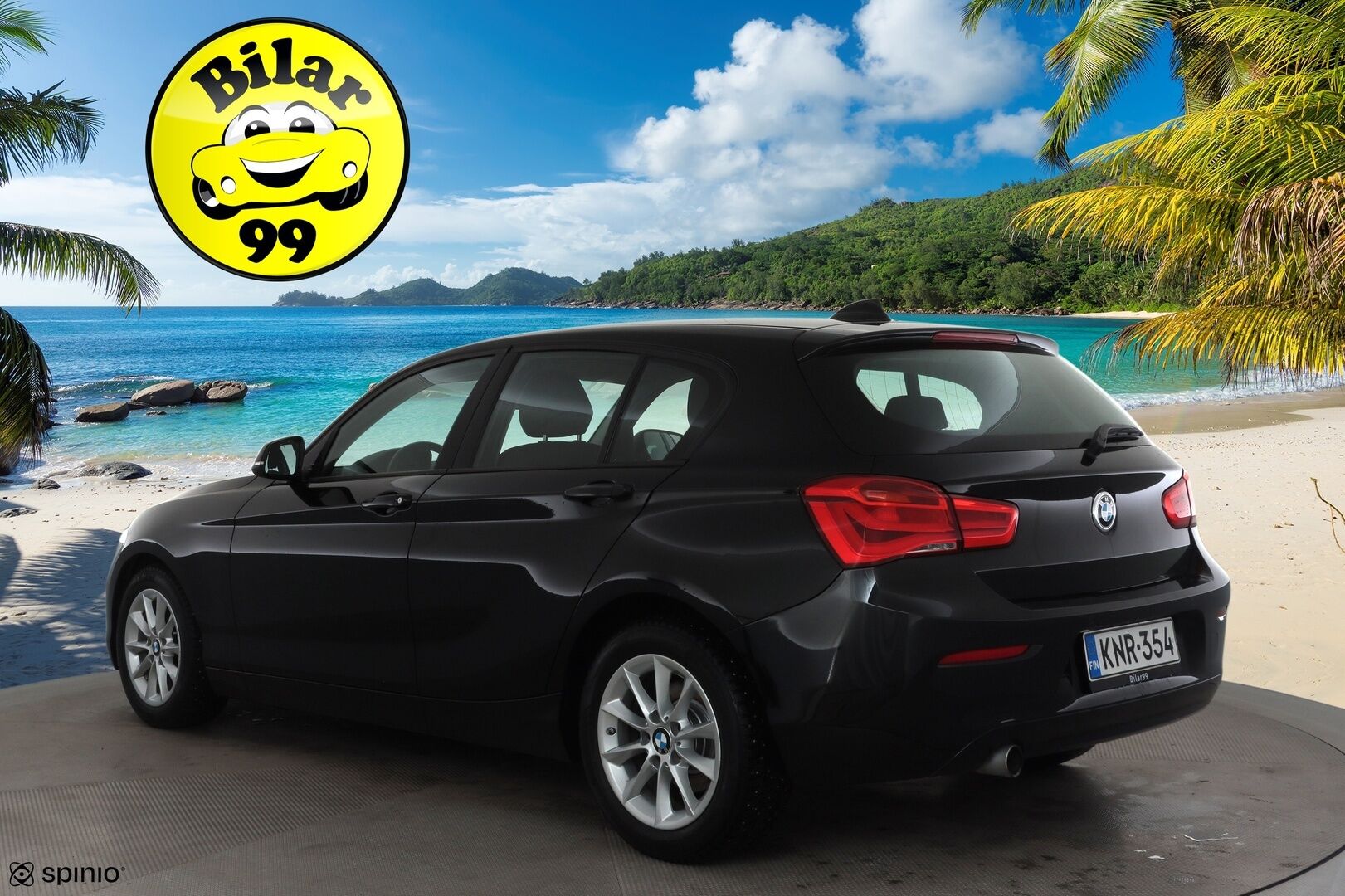 BMW 118 2016 F20 Hatchback 118i A Business * Suomi-auto / Vakkari / P.tutka / LED / Lohko+Sisä / Bluetooth * - Kahdet renkaat aluvanteilla / Merkkihuollettu