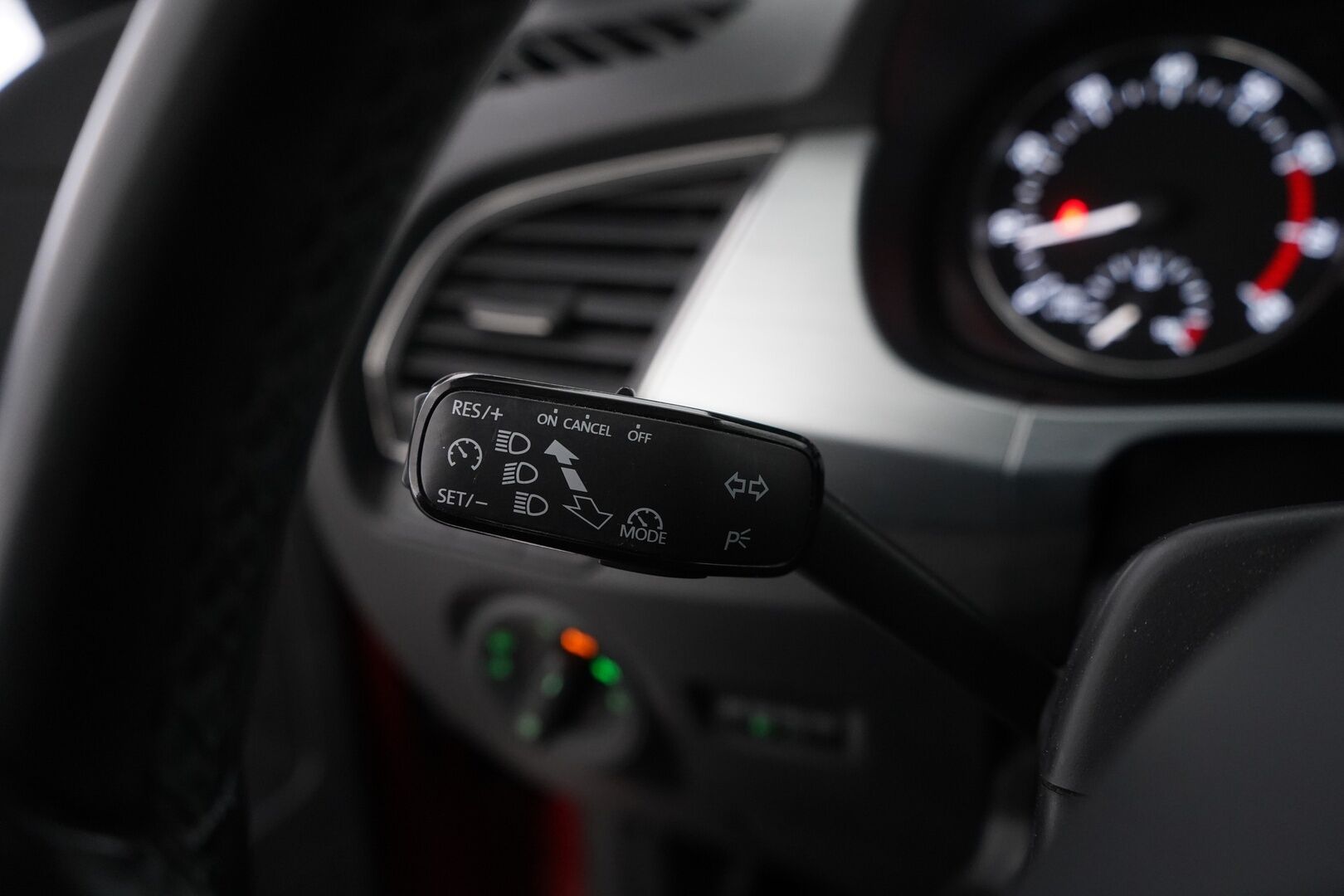 Skoda Fabia 2016 1,2 TSI 90 Ambition * Vakkari / Ilmastointi / Bluetooth * - Myydään juuri huollettuna / Kahdet renkaat / KATSO HINTA!