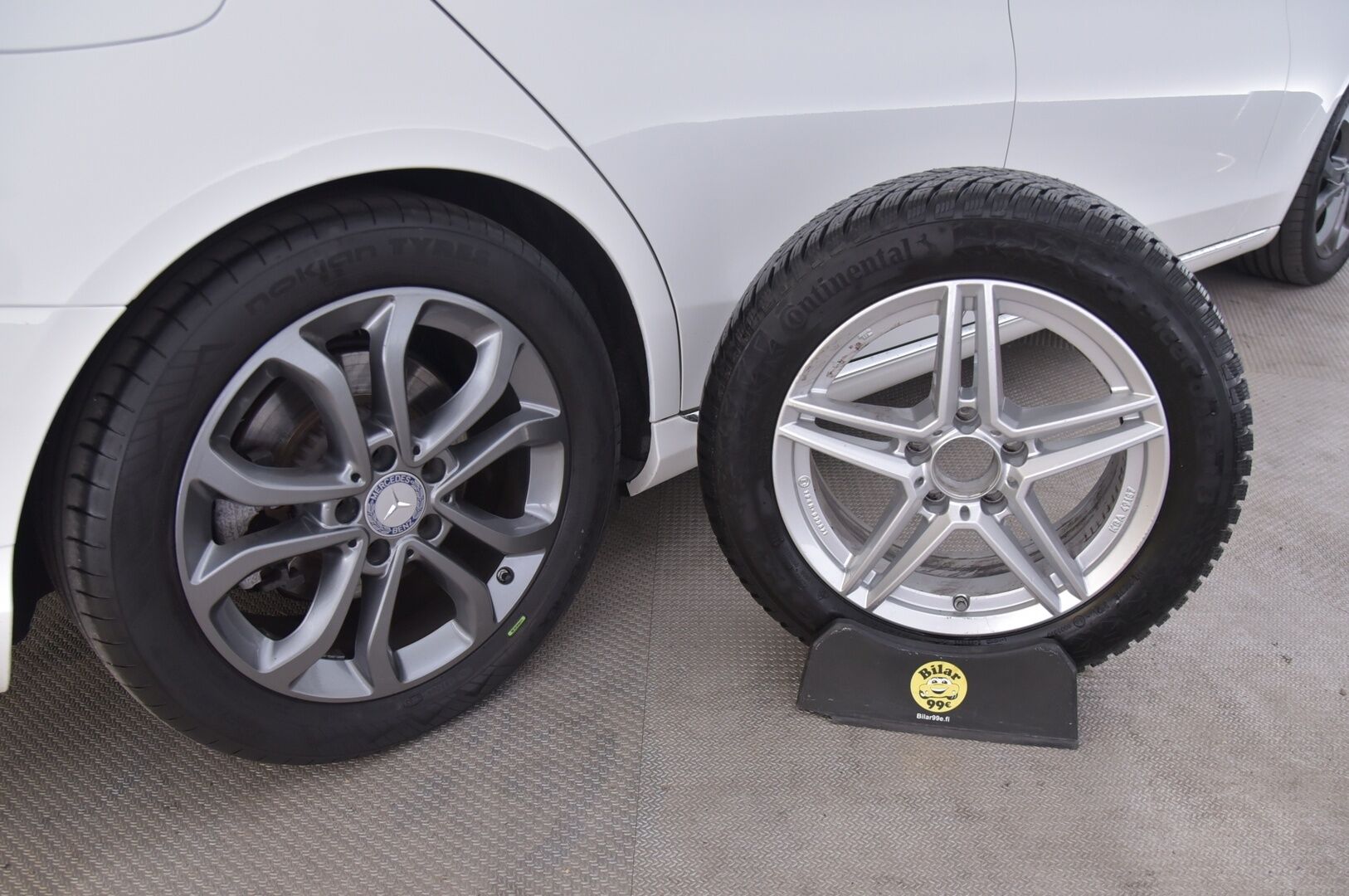 Mercedes-Benz C 2016 200 d A Premium Business *Webasto / Panoraama / Tutkat / LED / IHC+ / Vakkari * - * Mukaan kahdet ok kuntoiset renkaat alumiinivanteilla * - HULLUT JOULUT KORKOTARJOUS 2,49% 