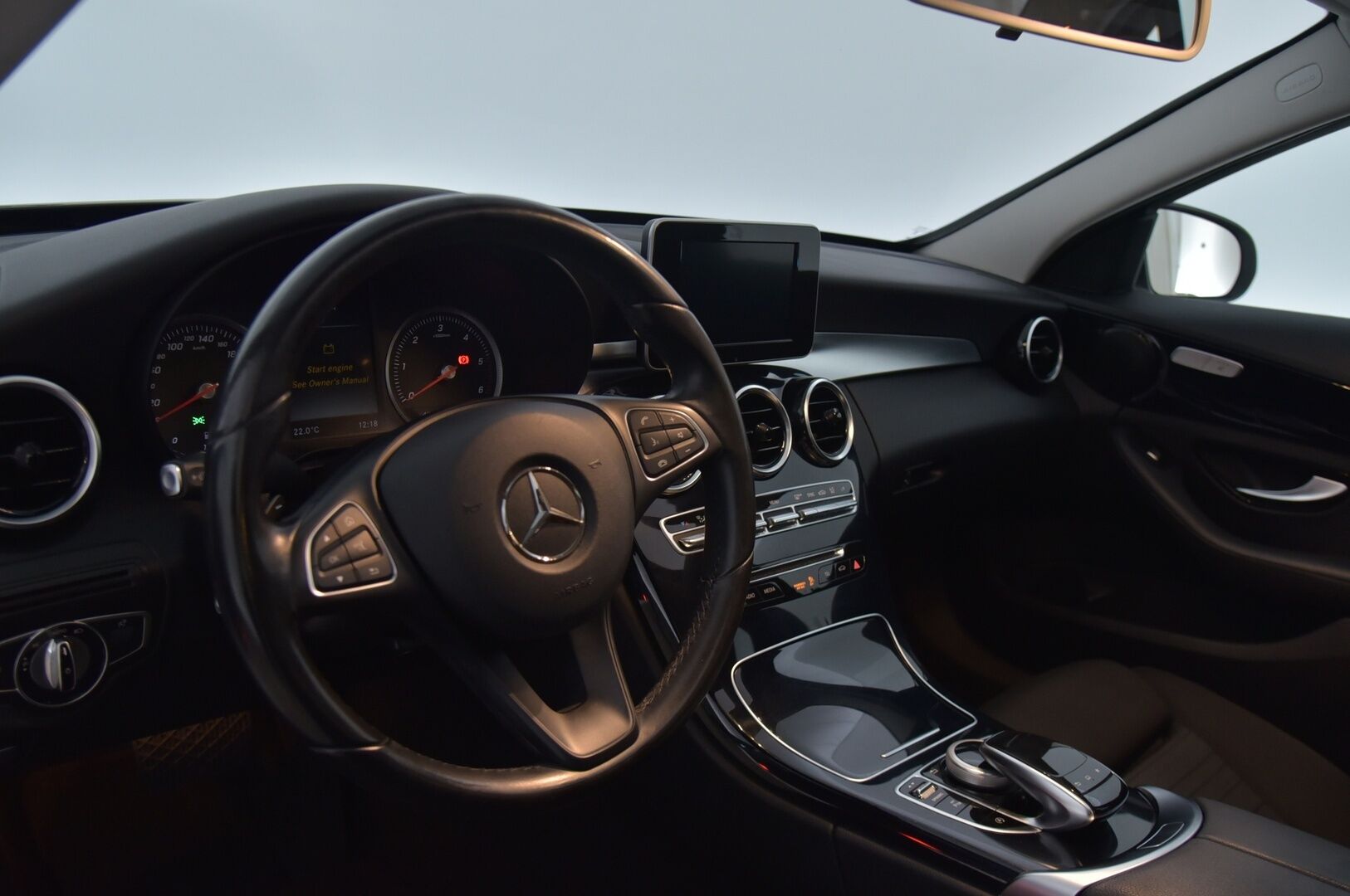 Mercedes-Benz C 2016 200 d A Premium Business *Webasto / Panoraama / Tutkat / LED / IHC+ / Vakkari * - * Mukaan kahdet ok kuntoiset renkaat alumiinivanteilla * - HULLUT JOULUT KORKOTARJOUS 2,49% 