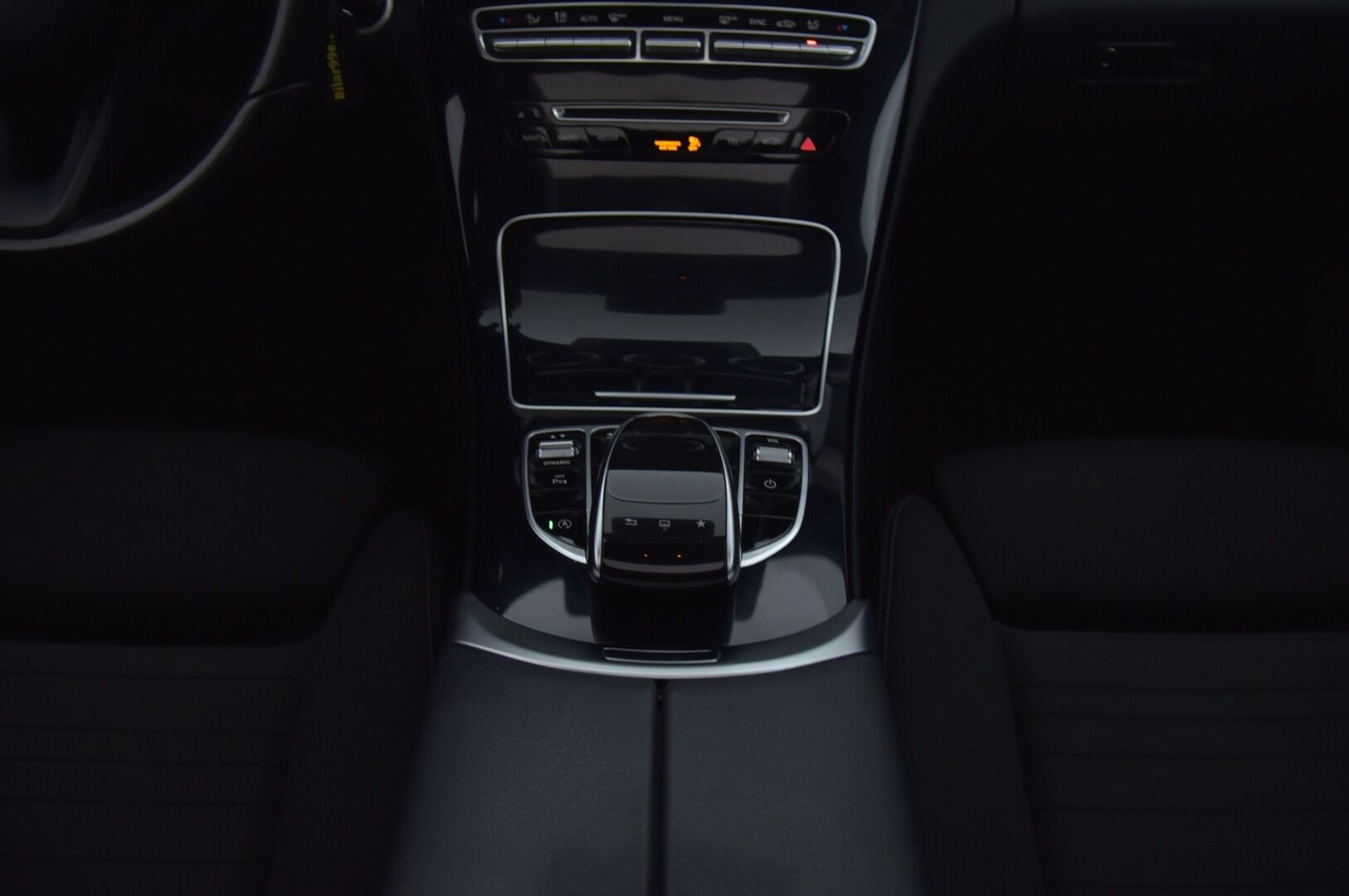 Mercedes-Benz C 2016 200 d A Premium Business *Webasto / Panoraama / Tutkat / LED / IHC+ / Vakkari * - * Mukaan kahdet ok kuntoiset renkaat alumiinivanteilla * - HULLUT JOULUT KORKOTARJOUS 2,49% 