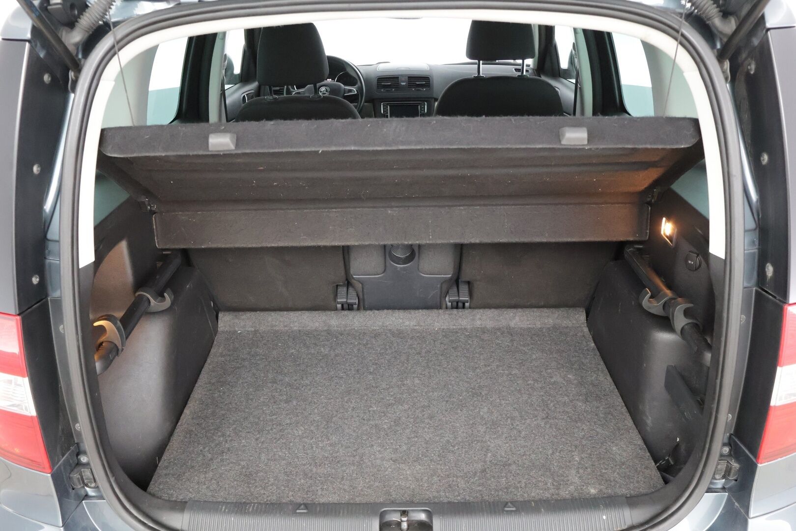 Skoda Yeti 2016 Outdoor 2,0 TDI 150 4x4 Style DSG Autom. * Koukku / Keyless / Lohko / Peruutuskamera * - * 2-.om Suomi-auto / 4x4 / 2x renkaat *