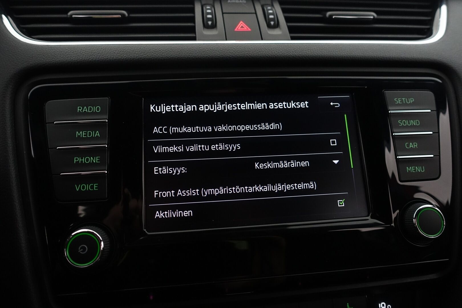 Skoda Octavia 2016 2,0 TSI RS DSG Autom. -  | ACC | Vetokoukku | Lohko + Sisäp. | Tutkat | Keyless | Suomi-auto | Sporttipenkit | Puolinahkasisusta | SmartLink | Törmäysvaroitin | 2X Renkaat & Vanteet |