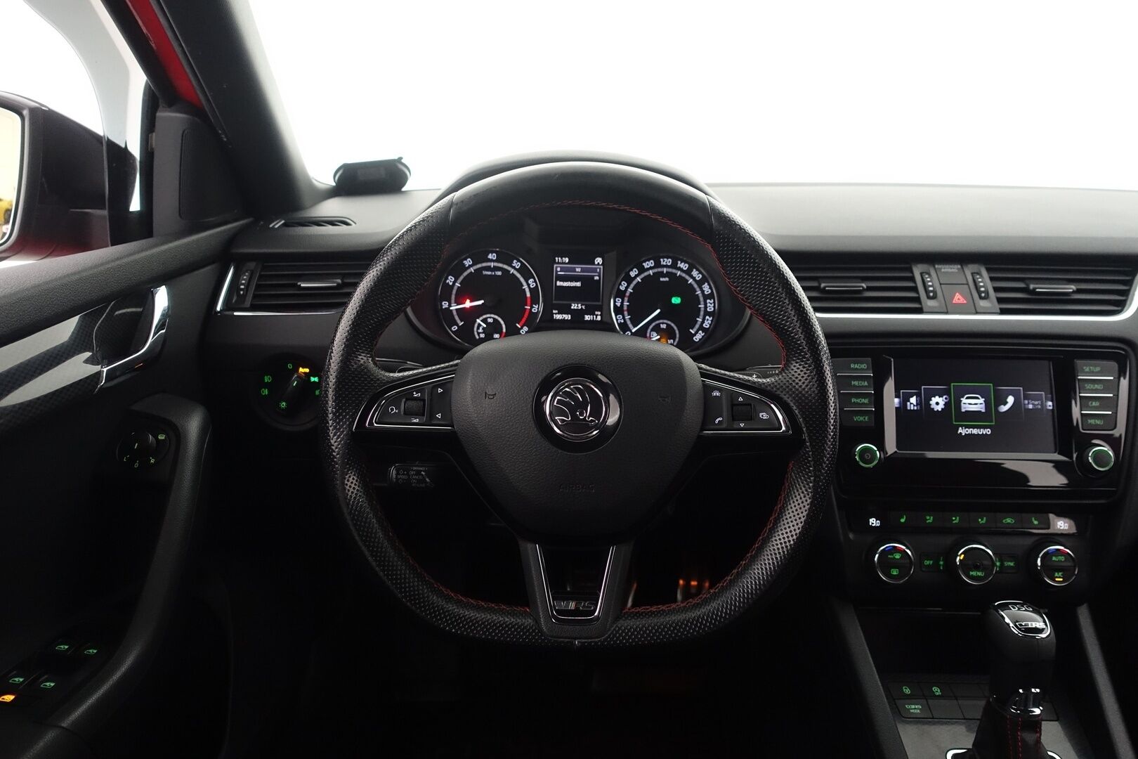 Skoda Octavia 2016 2,0 TSI RS DSG Autom. -  | ACC | Vetokoukku | Lohko + Sisäp. | Tutkat | Keyless | Suomi-auto | Sporttipenkit | Puolinahkasisusta | SmartLink | Törmäysvaroitin | 2X Renkaat & Vanteet |