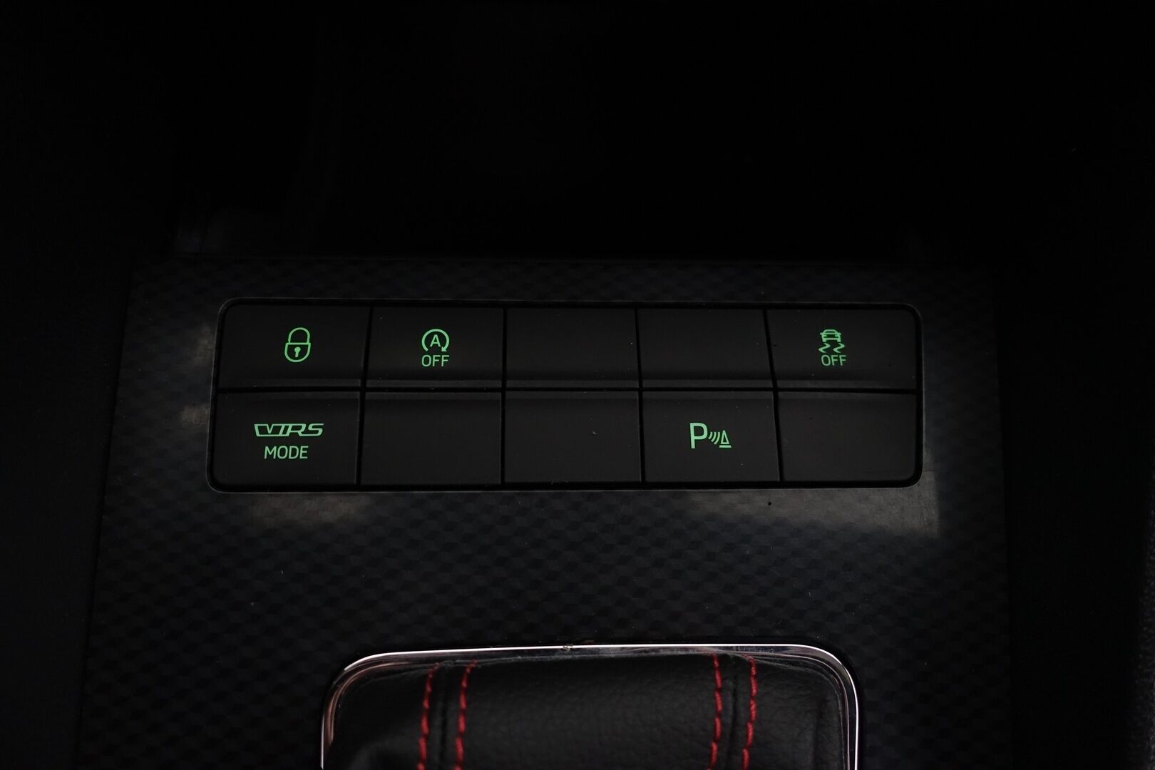 Skoda Octavia 2016 2,0 TSI RS DSG Autom. -  | ACC | Vetokoukku | Lohko + Sisäp. | Tutkat | Keyless | Suomi-auto | Sporttipenkit | Puolinahkasisusta | SmartLink | Törmäysvaroitin | 2X Renkaat & Vanteet |