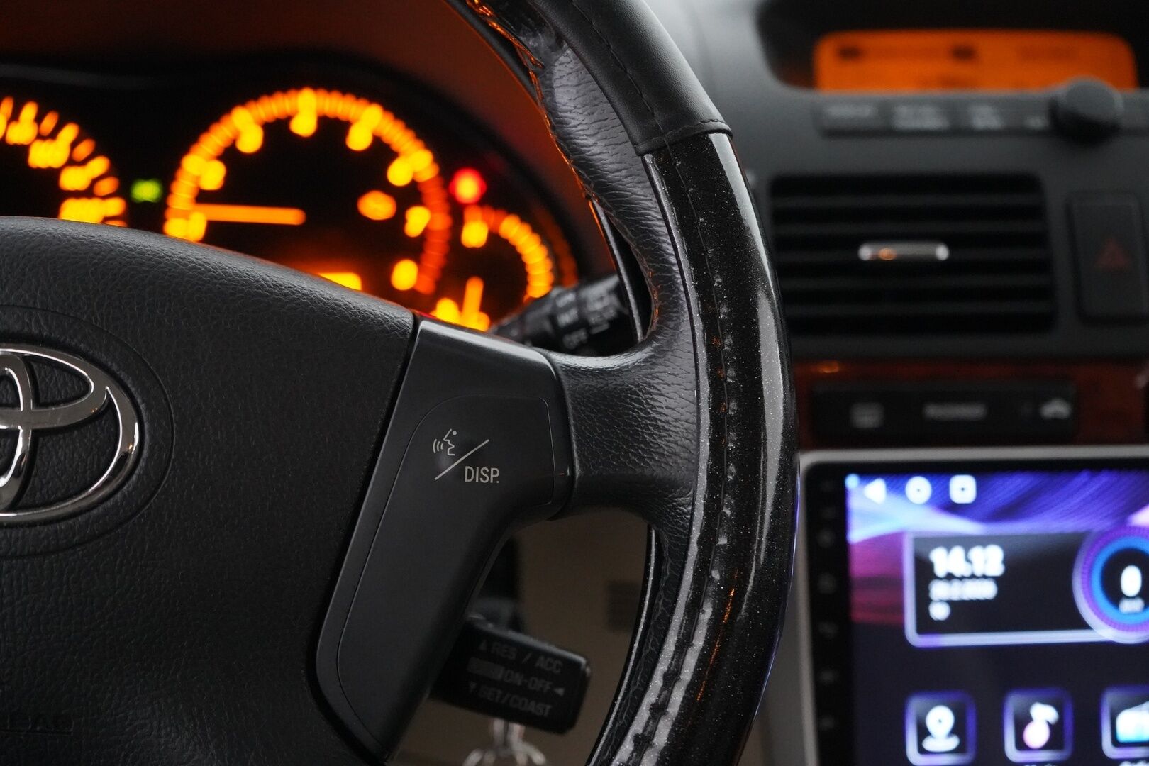 Toyota Avensis 2004 2.4 VVT-i Linea Sol Elegant Wagon aut *YritysOutlet - Myydään vain yrityksille* - Kahdet renkaat / Hyvät huollot / Ketju vaihdettu 2024 / Nahka sisusta