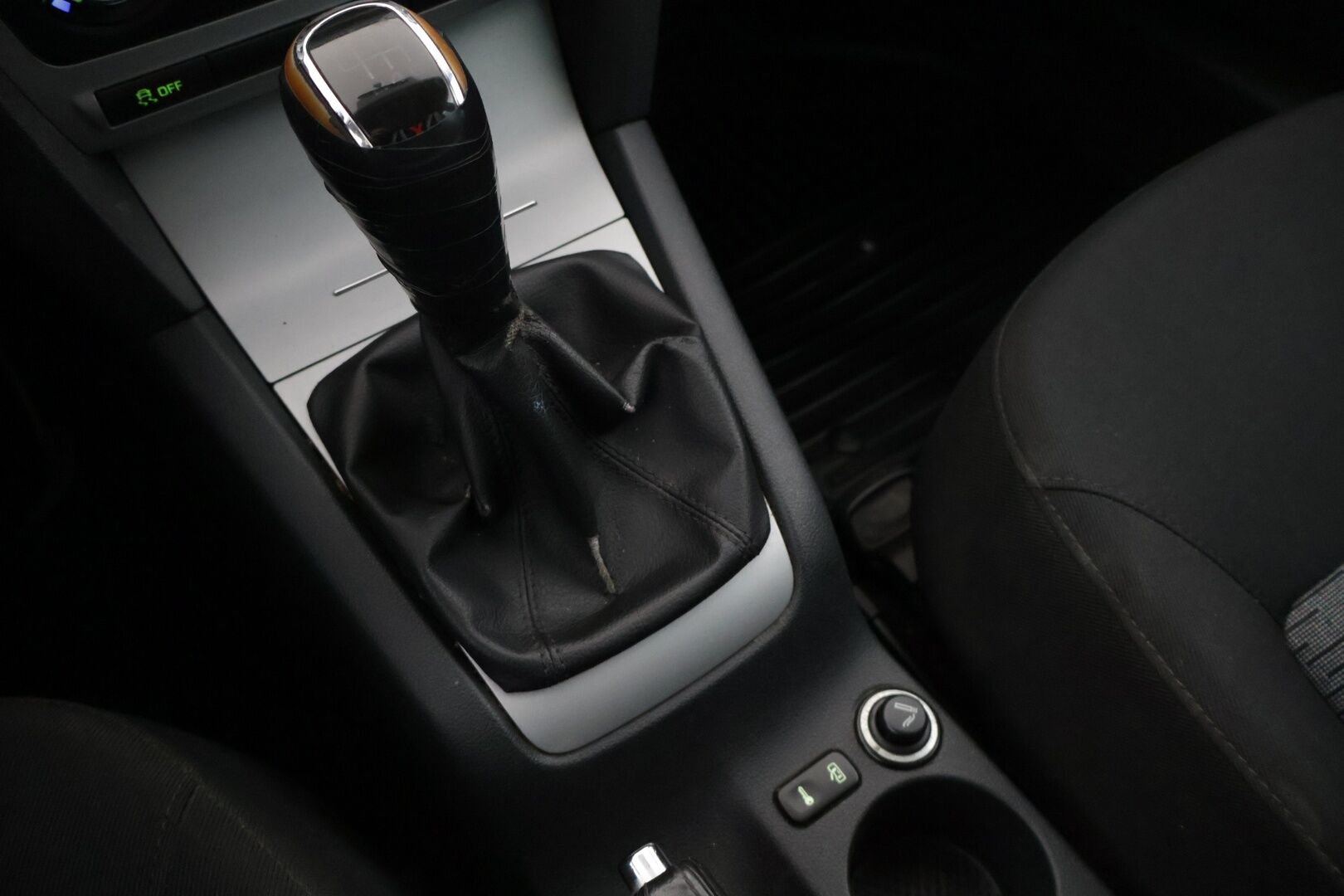 Skoda Octavia 2012 Elegance - Myydään huutokaupat.comissa! Webasto | 4x4 | Koukku