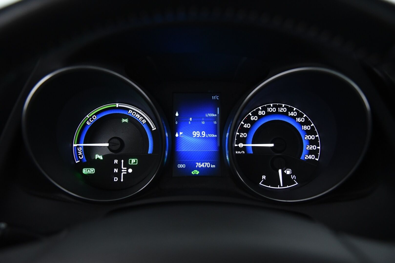 Toyota Auris 2016 Touring Sports 1,8 Hybrid Premium / Vakkari / P.kamera / Lohkolämmitin / NAVI - 2x Toyota vanteet hyvillä renkailla / Merkkihuollettu !