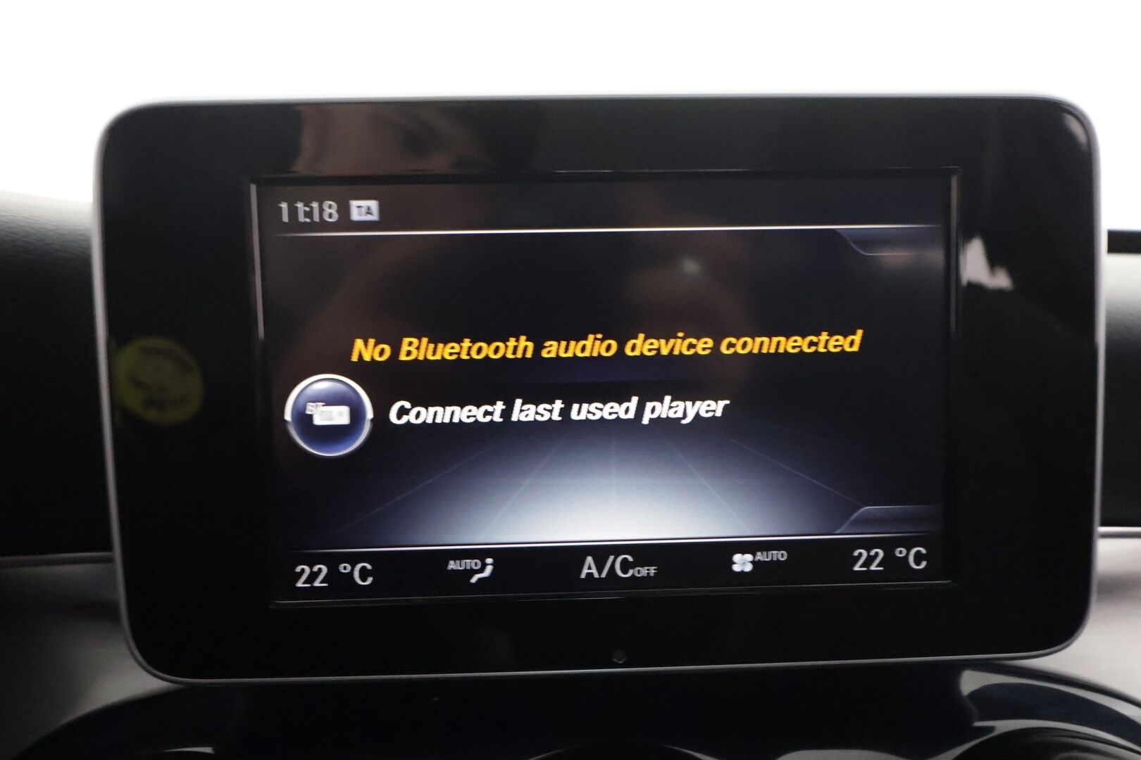 Mercedes-Benz C 2016 220d 4Matic Business AMG - | Distronic | Webasto | ILS-LED | P.Tutkat | Sportpenkit | Navi | Kaistavahti | Katveavustin | Suomi-auto | Kahdet renkaat aluvanteilla |