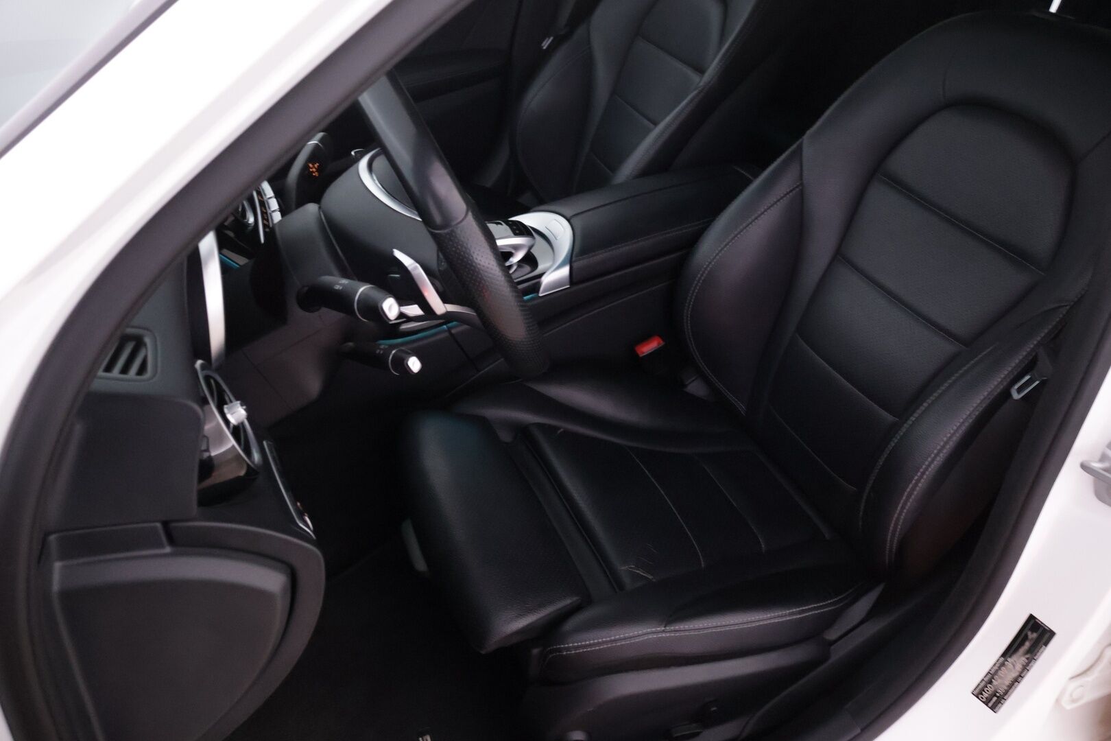 Mercedes-Benz C 2016 220 d 4Matic 30 Years Edition AMG *Webasto / 360Kamera / Nahkasisusta / Burmester / Adapt. LED* - *Kahdet asialliset renkaat / Fiksut huollot!!*