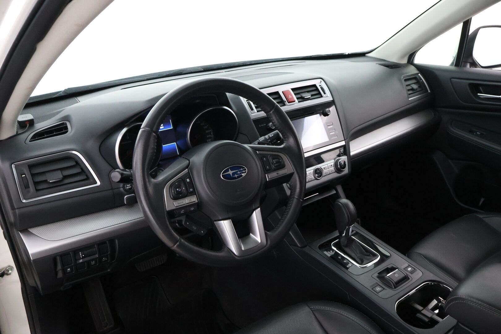 Subaru Outback 2016 2,0 TD Ridge CVT - Yritysoutlet - Myydään vain yrityksille - | - Yritysoutlet - Myydään vain yrityksille | Webasto | Adapt.vakkari | Peruutuskamera | Vetokoukku | EyeSight | Nahat | Muistipenkki | Lisävalo |