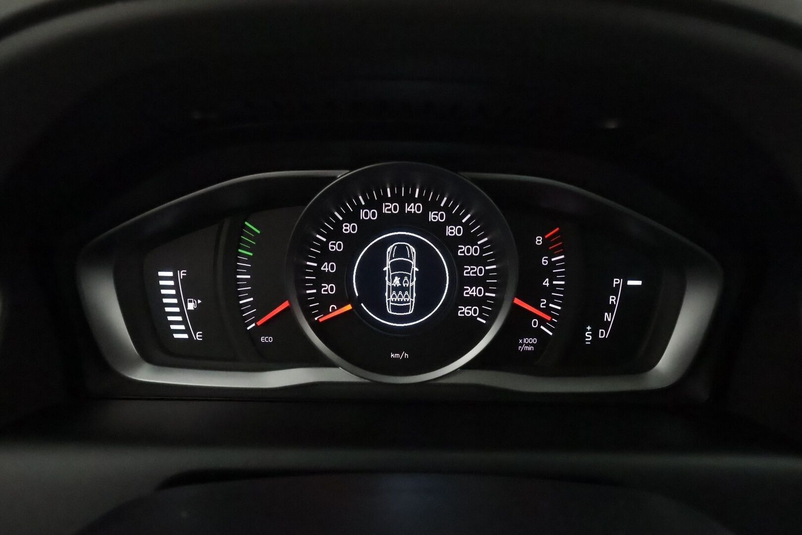 Volvo XC60 2015 T5 Momentum aut **Suomi-auto / Facelift / Xenon / P.Tutkat / Puolinahat / Vakkari** - Kahdet Renkaat