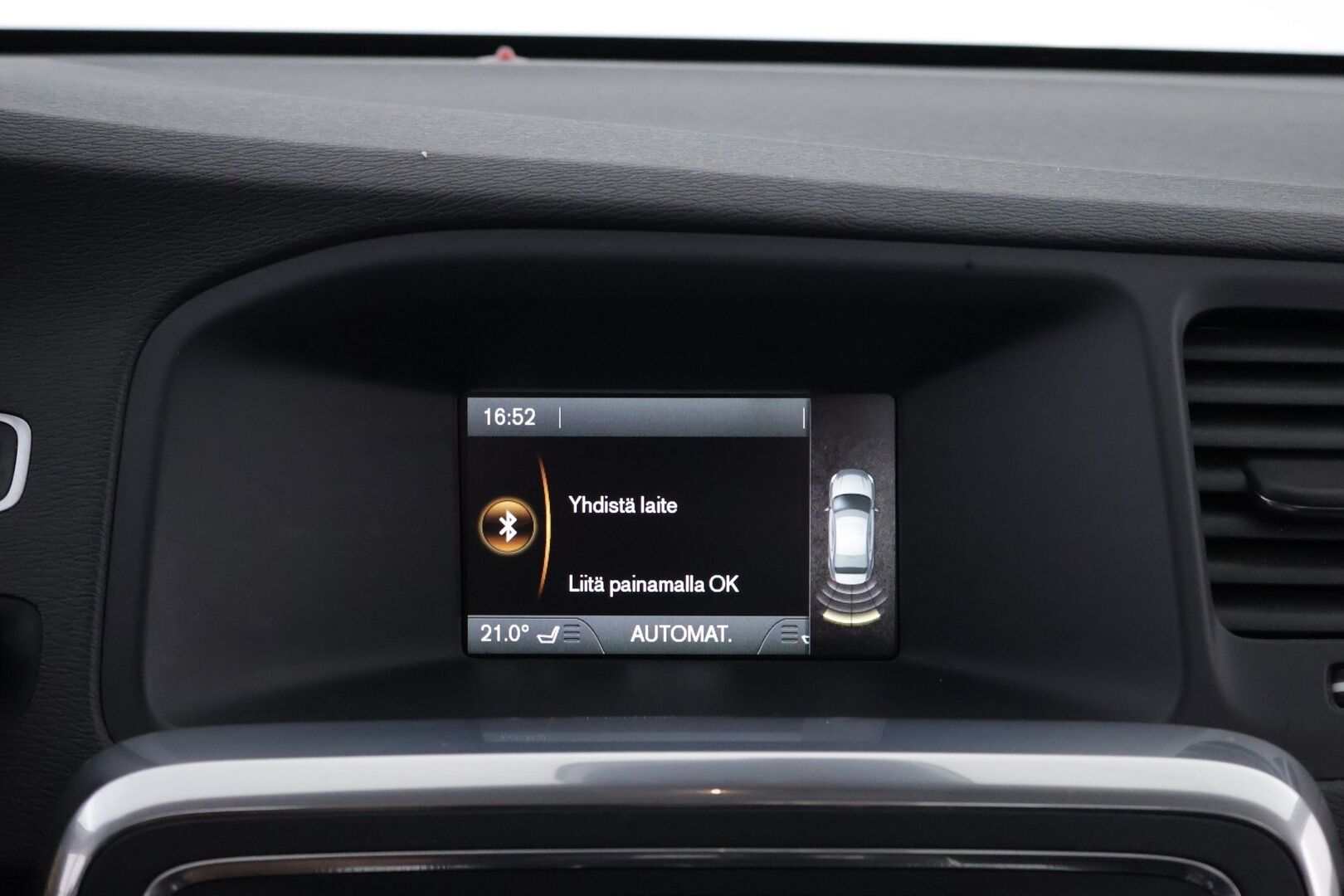 Volvo S60 2016 D2 Business - Webasto | High Perf.Audio | Vetokoukku | Vakkari | Suomiauto | Jakopää tehty | Juuri katsastettu!