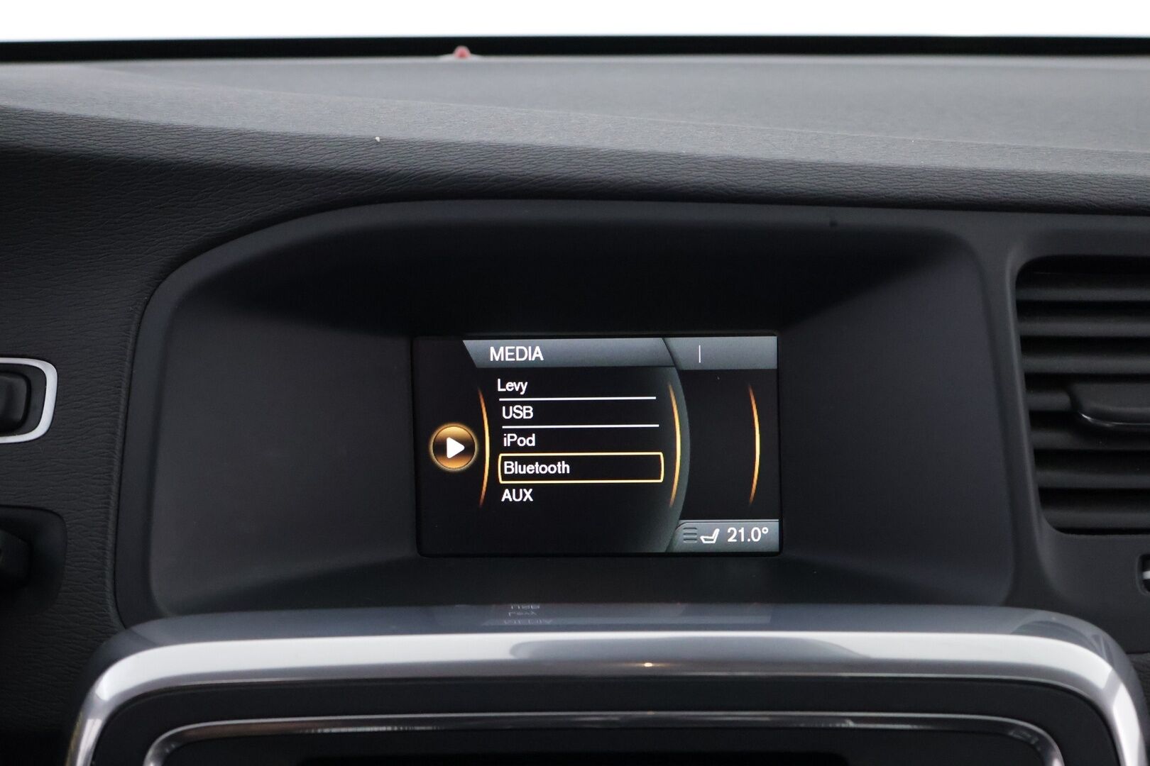 Volvo S60 2016 D2 Business - Webasto | High Perf.Audio | Vetokoukku | Vakkari | Suomiauto | Jakopää tehty | Juuri katsastettu!