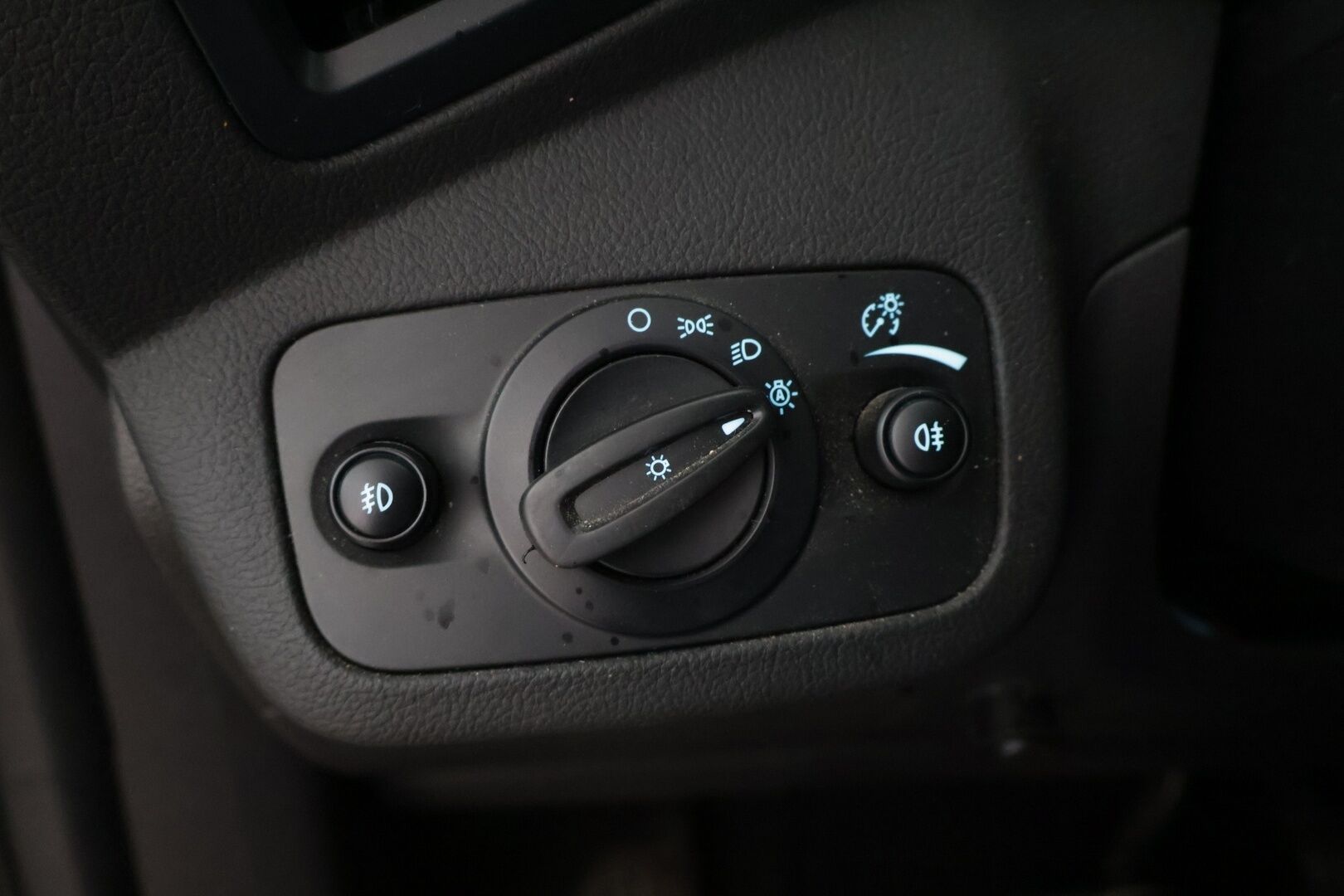 Ford Kuga 2017 2,0TDCi 150 hv PowerShift AWD Titanium - YritysOutlet - Myydään vain yrityksille *Suomi-auto / P-Kamera / Webasto* - Juuri katsastettu! / Kahdet hyvät renkaat / S-Luukku / Androidauto