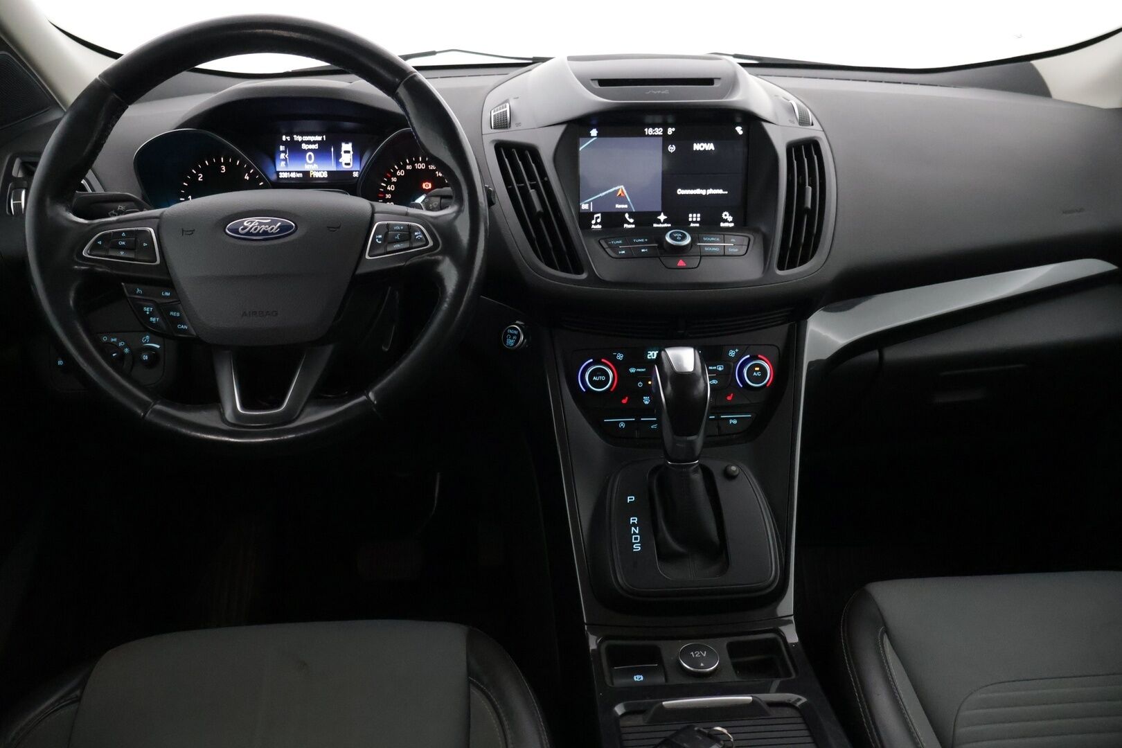 Ford Kuga 2017 2,0TDCi 150 hv PowerShift AWD Titanium - YritysOutlet - Myydään vain yrityksille *Suomi-auto / P-Kamera / Webasto* - Juuri katsastettu! / Kahdet hyvät renkaat / S-Luukku / Androidauto