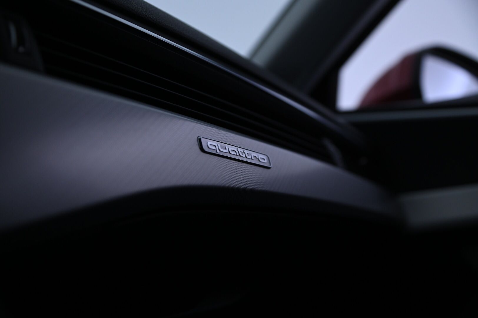Audi A4 2017 Sedan Land of quattro 2,0 TDI 140 kW quattro S tronic - HUIPPUVARUSTEET! / Webasto / Vetokoukku / Matrix LED / Bang&Olyfsen / Sporttipenkit 